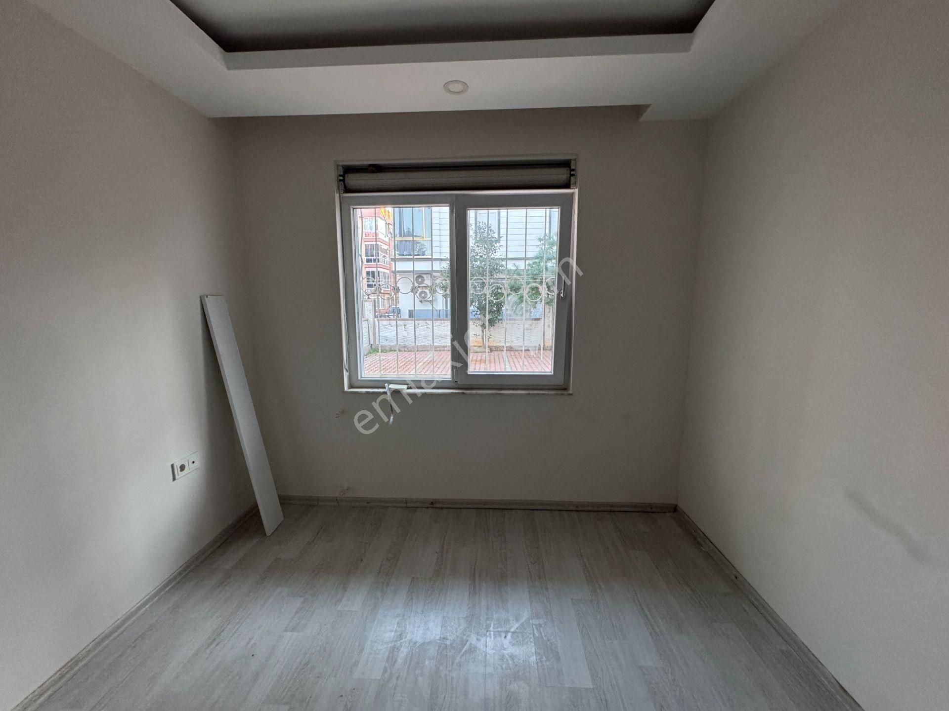 Büyükşehir Belediye Yanında Her Şeyi Ayrı 2+1 Daire - Görsel 10