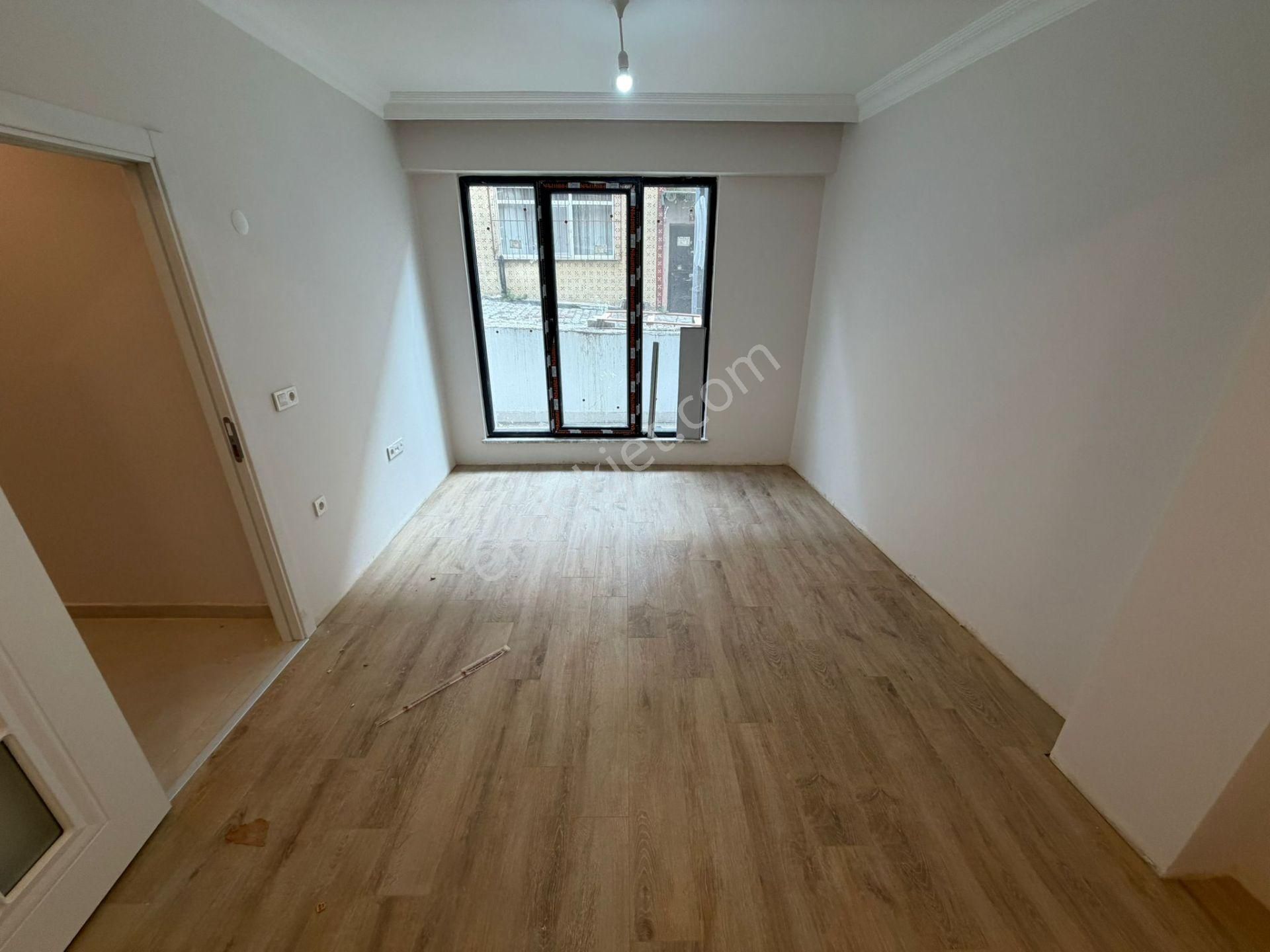 Çeliktepe'de Metroya 8dk, 3+1,sıfır,kat Mülkiyetli Satılık Daire