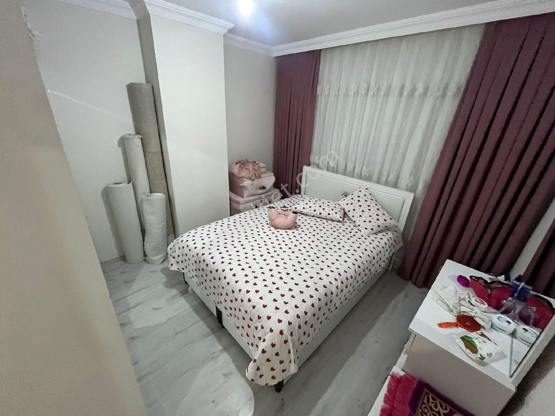 Hüsnü Karakaş Mahallesi 2. Kat 2+1 Asansörlü 3 Kat 100 M2 - Görsel 12