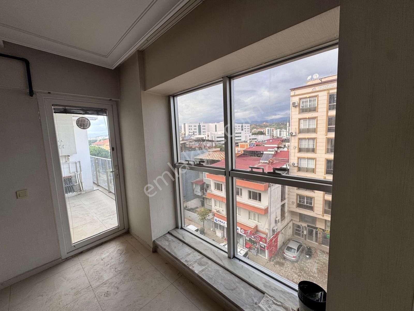 Yeşil Mahallede 4+1 Ultra Lüks Dairemiz Kiralıktır - Görsel 5