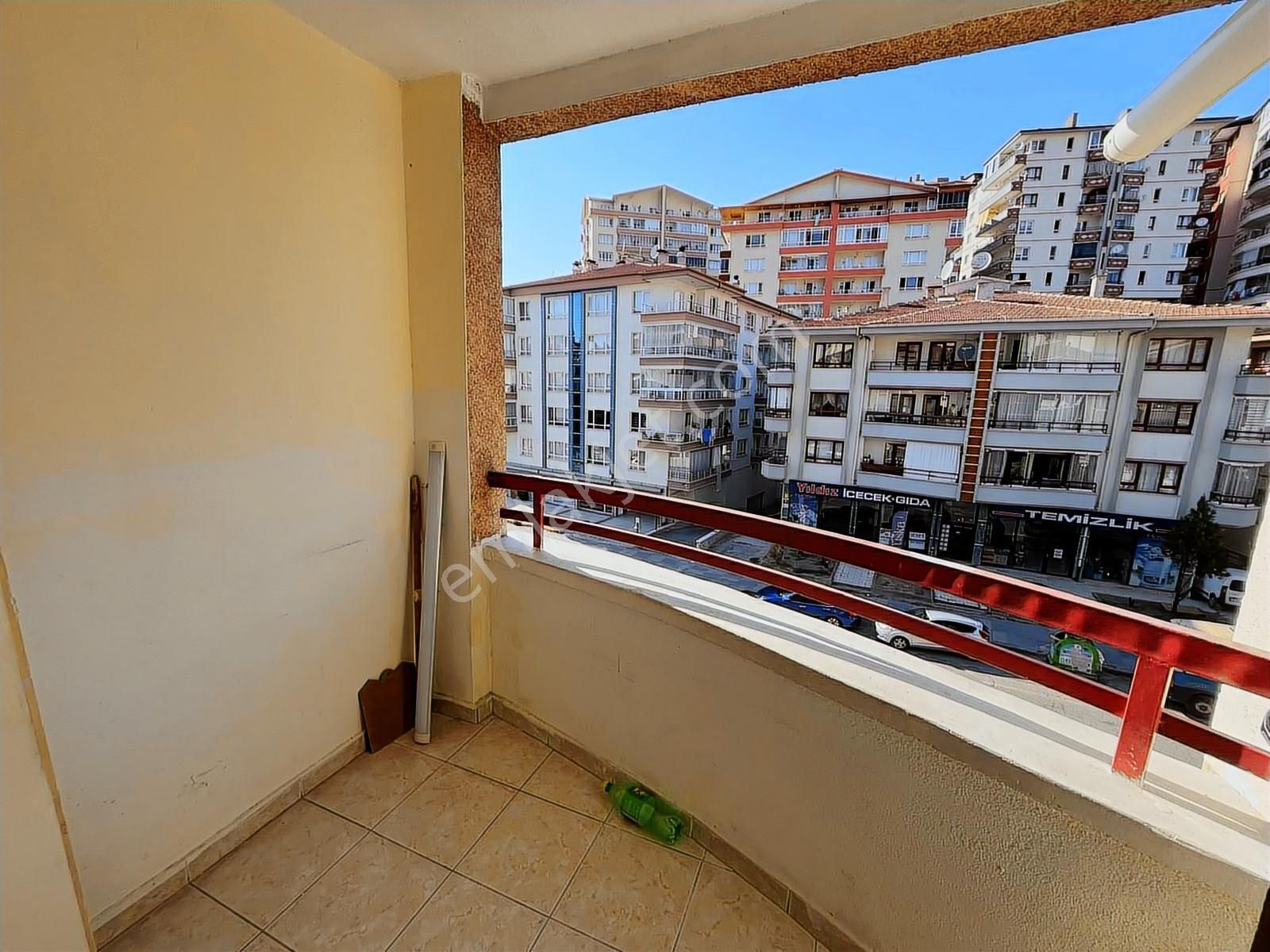 ▄vega▄gayrimenkul▄dereboyu Cadde Üzeri 5+1 Dublexs Daire - Görsel 23