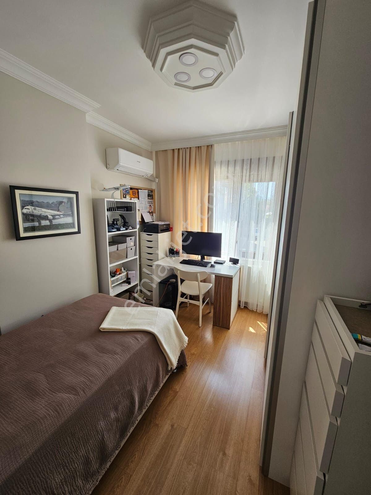 Havuzlu Site İçerisinde Geniş 3+1 - Görsel 15