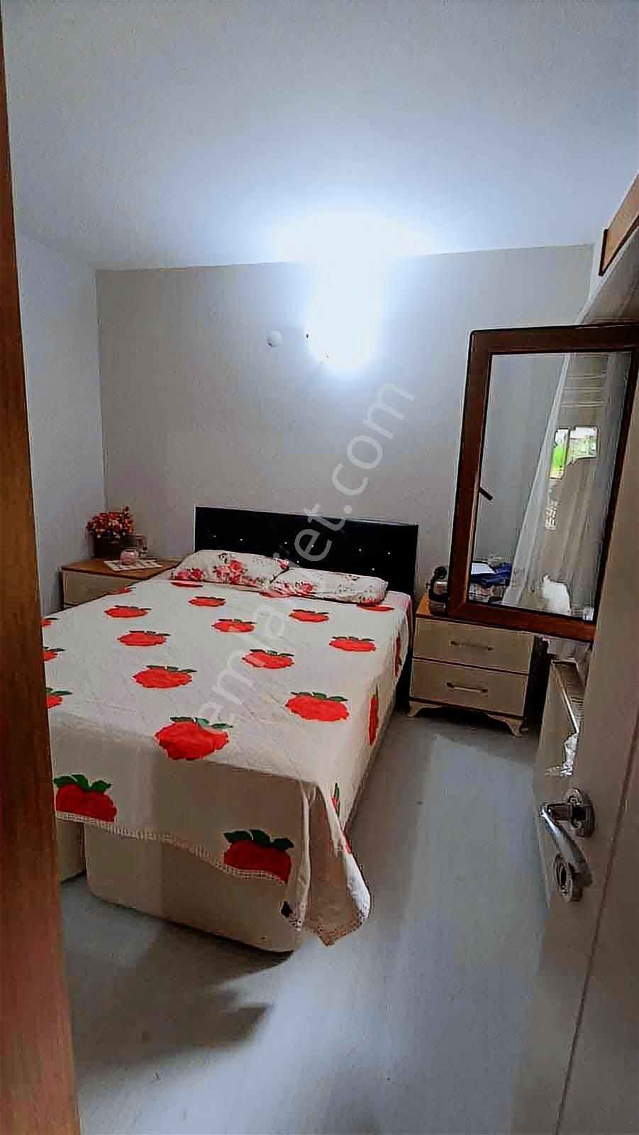 İznikte Göl Manzaralı Sitede 2 Katlı Müstail Ev 4+2 - Görsel 7