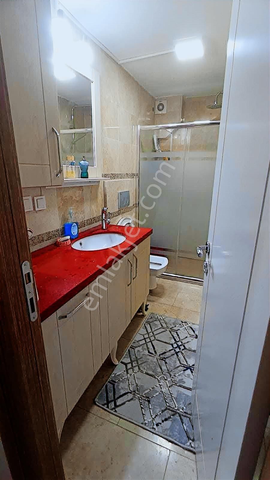 İznikte Göl Manzaralı Sitede 2 Katlı Müstail Ev 4+2 - Görsel 31