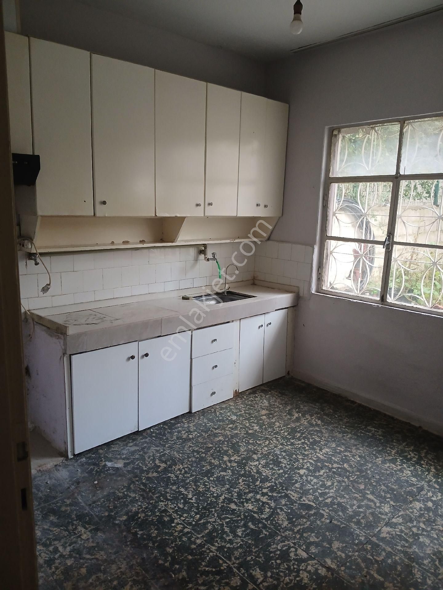 Karabağlar Sarıyer Mahallesi'nde Kiralık Daire - Görsel 3