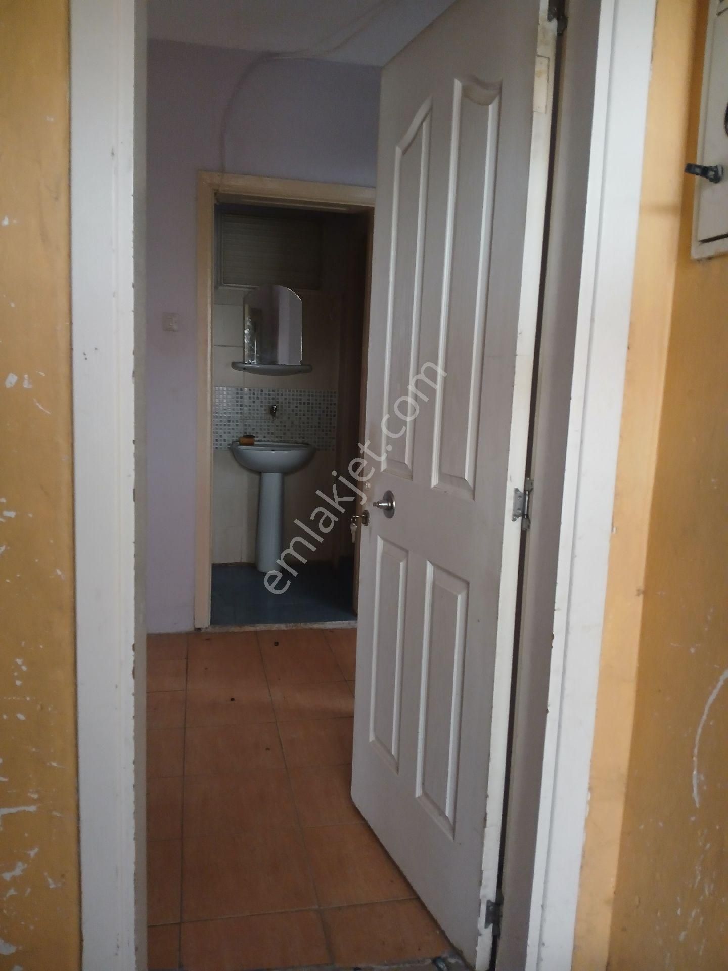 Karabağlar Sarıyer Mahallesi'nde Kiralık Daire - Görsel 12