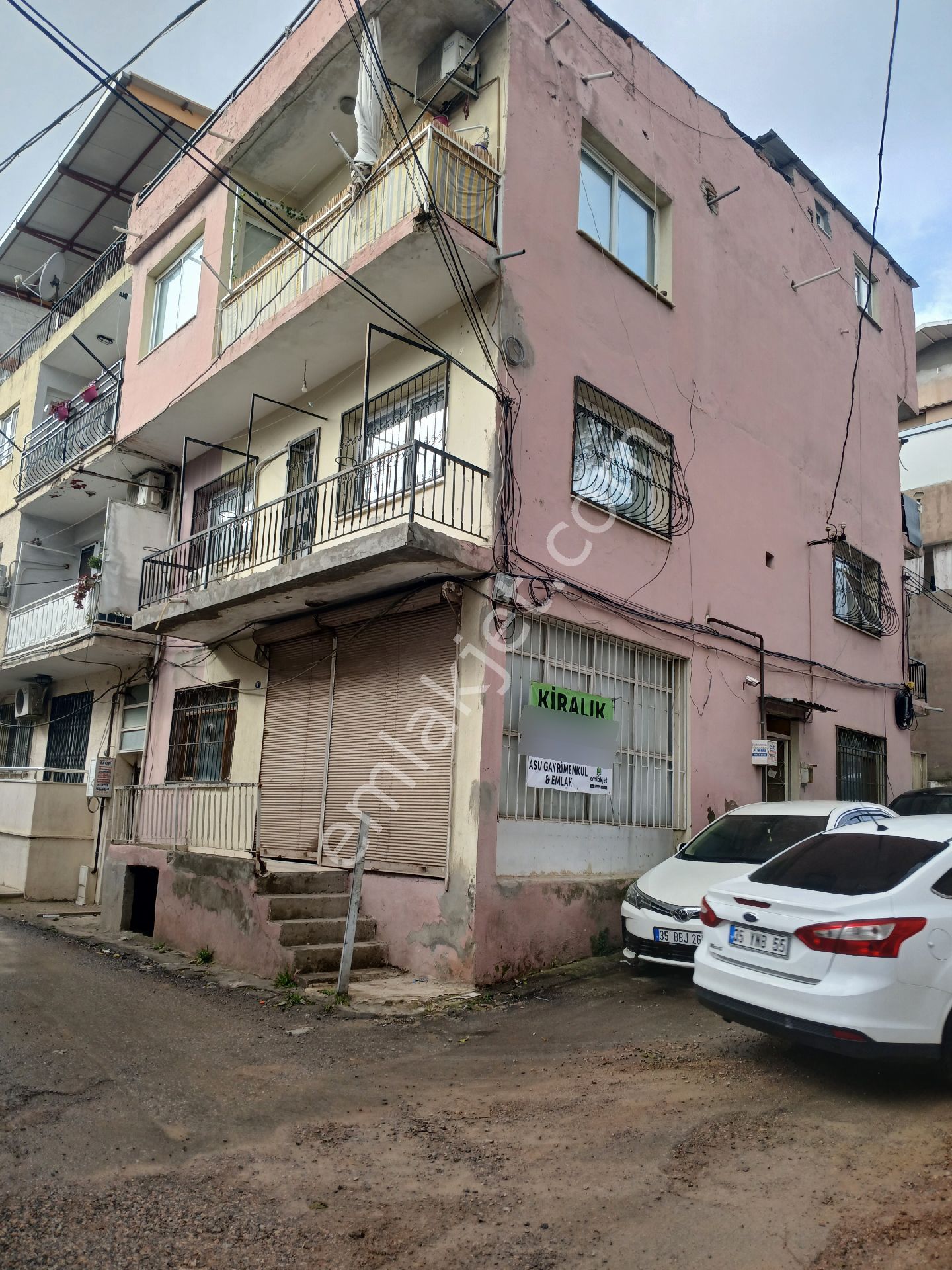 Karabağlar Sarıyer Mahallesi'nde Kiralık Daire