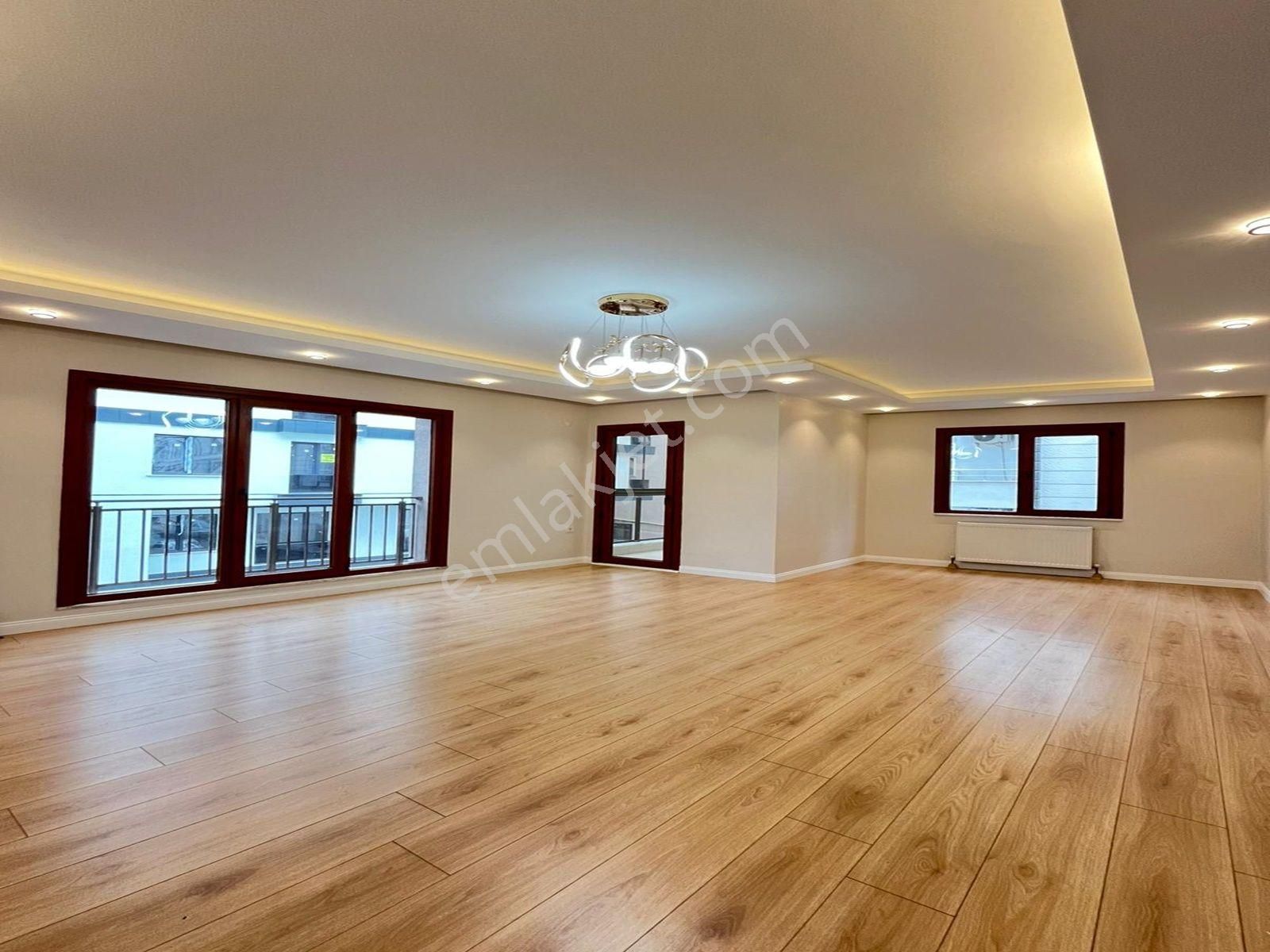 Gürpınar Sahilde Satılık Sıfır 3+1 Arakat Daire