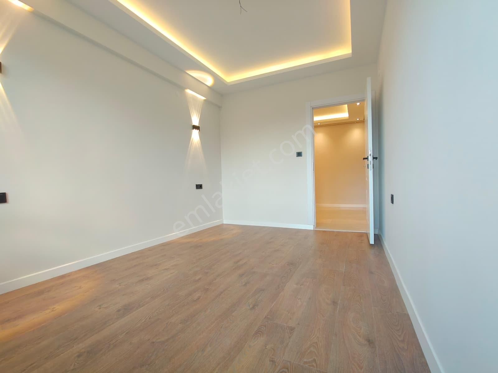 Ata Cad. Üzerinde Satılık 3+1 Daire - Görsel 2