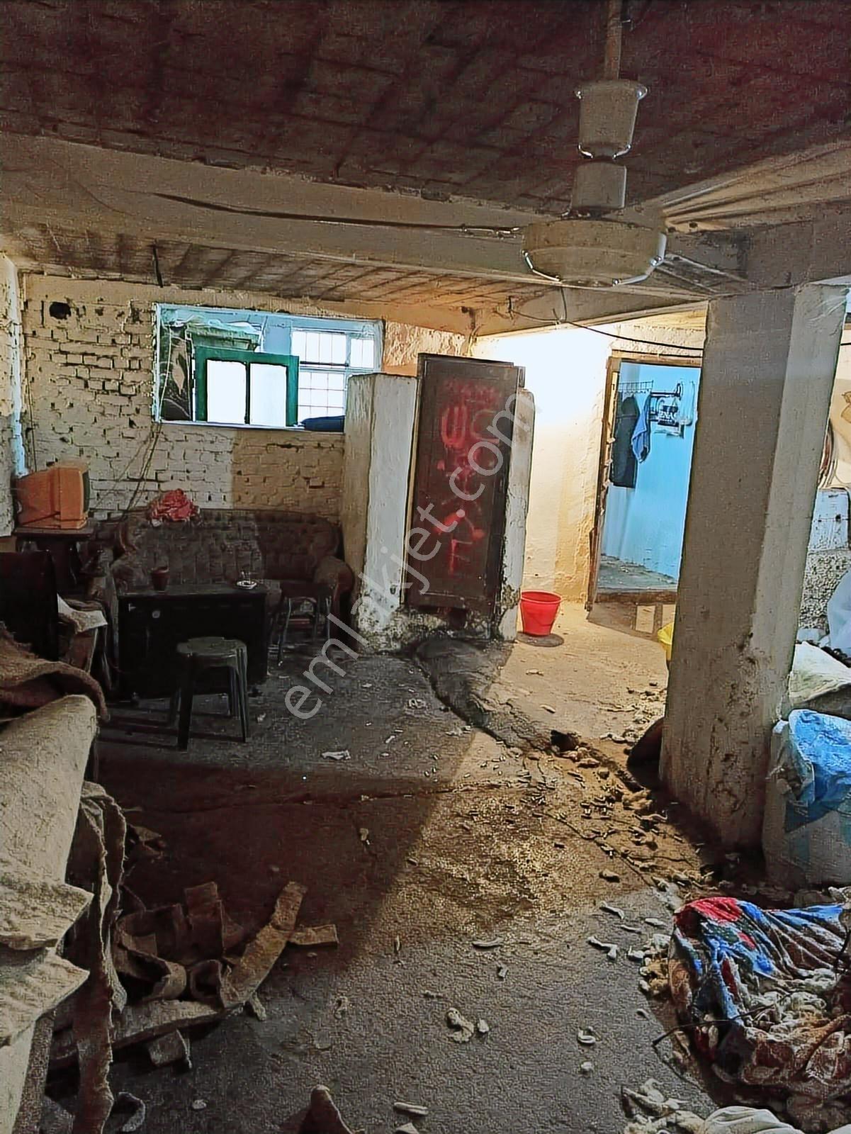Tenekeciler Çarşısında Ticari+konut İmarlı Satılık Arsa - Görsel 16