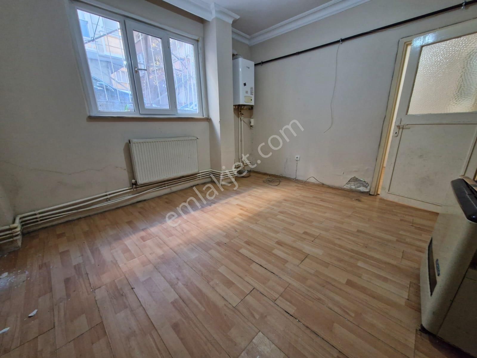 Yıldız Dan Metrobüse Yakın Kaçaksız Kentesele Giricek Bahçe Kat - Görsel 4