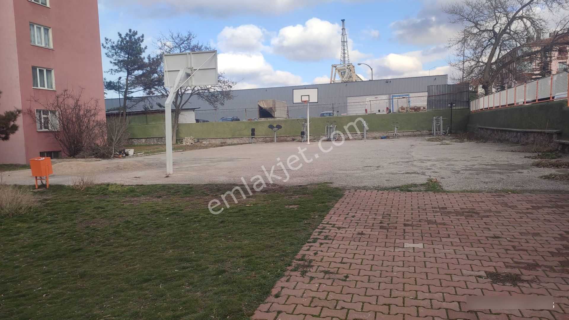 Zübeyde Hanım Mah. Turgut Özal Bul. Kiralık 2+1 Daire - Görsel 24