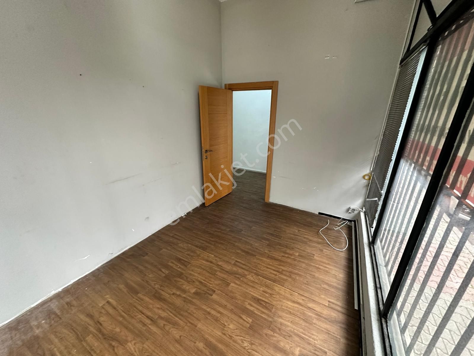 4.levent Metroya 2 Dakika, Kiralık Dükkan Artum'dan - Görsel 4