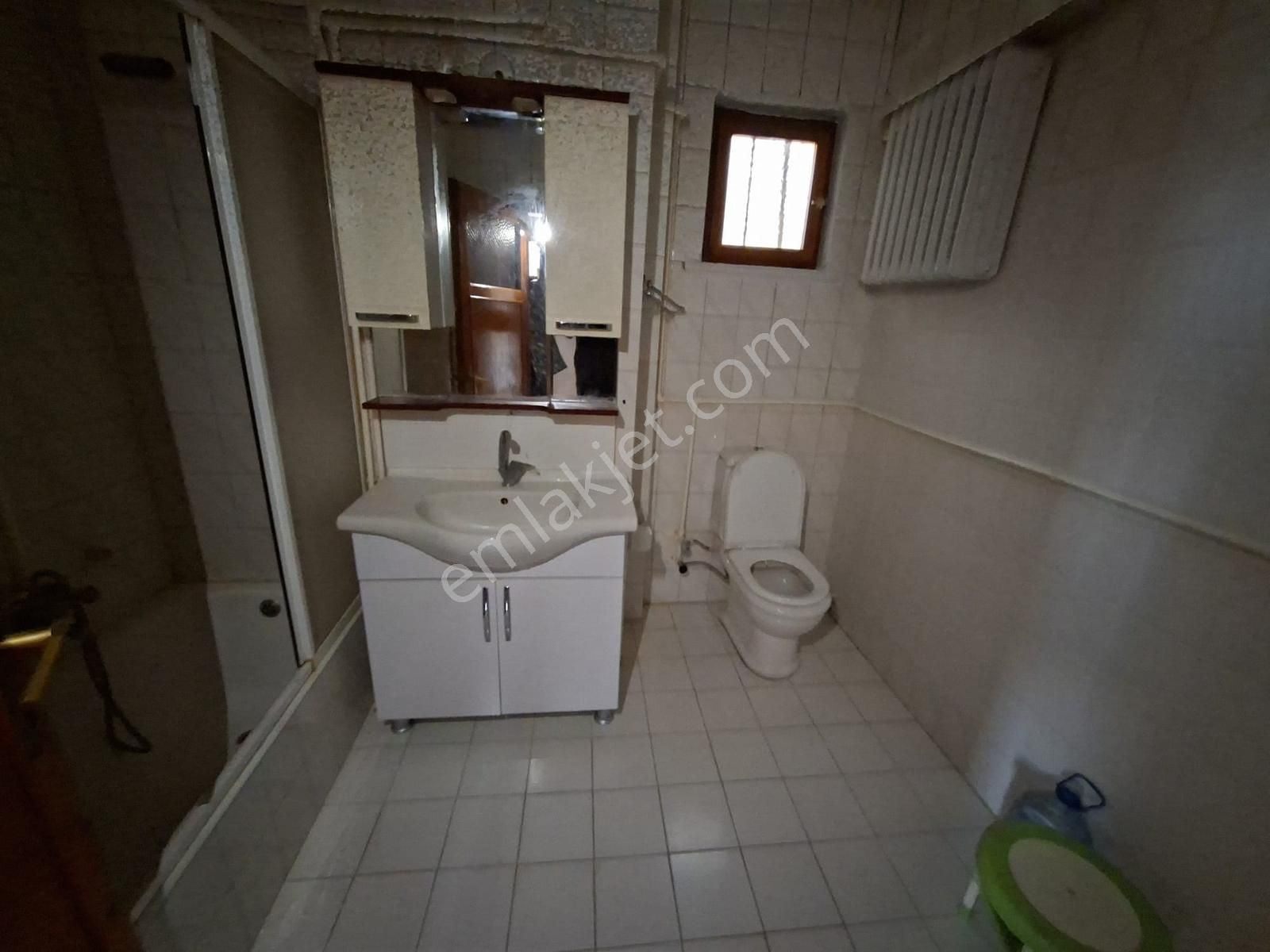 Ahiler Emlaktan Satılık Geniş Merkezde Oturmalık Ve Yatırımlık - Görsel 11