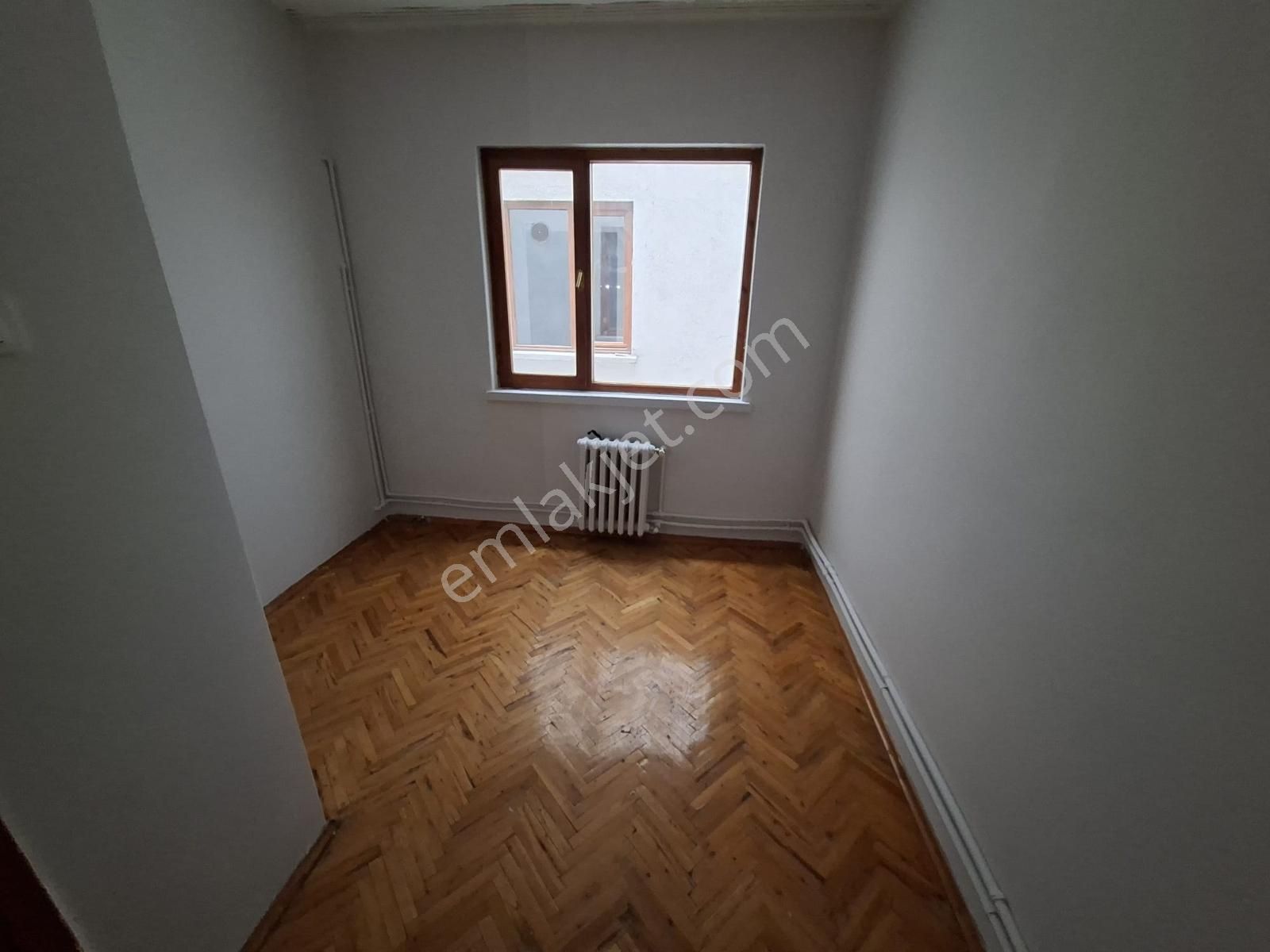 Ahiler Emlaktan Satılık Geniş Merkezde Oturmalık Ve Yatırımlık - Görsel 15