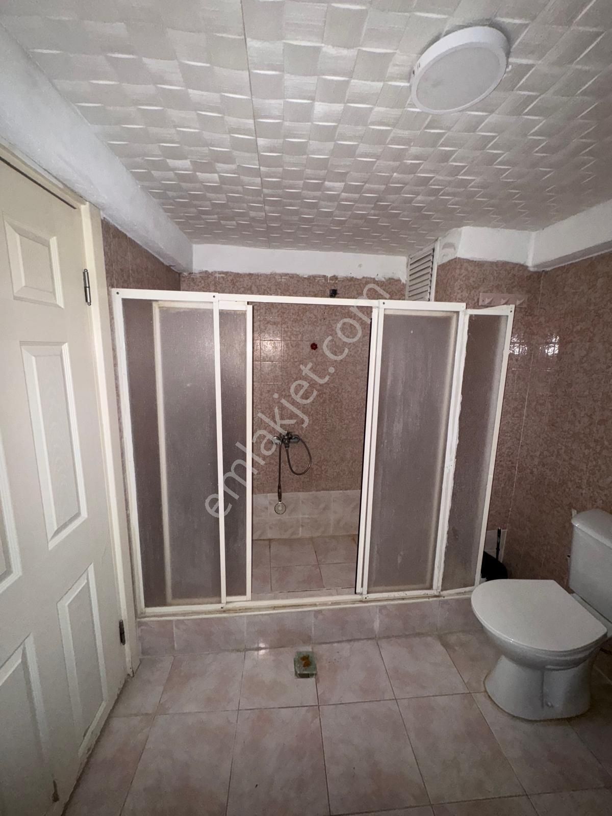 Çekirge Selvili Caddede Site İçi Kiralık 3+1 Daire - Görsel 6