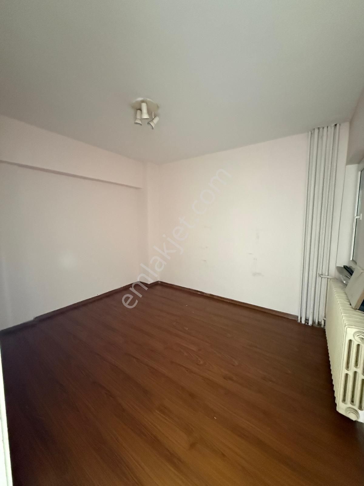 Çekirge Selvili Caddede Site İçi Kiralık 3+1 Daire - Görsel 20