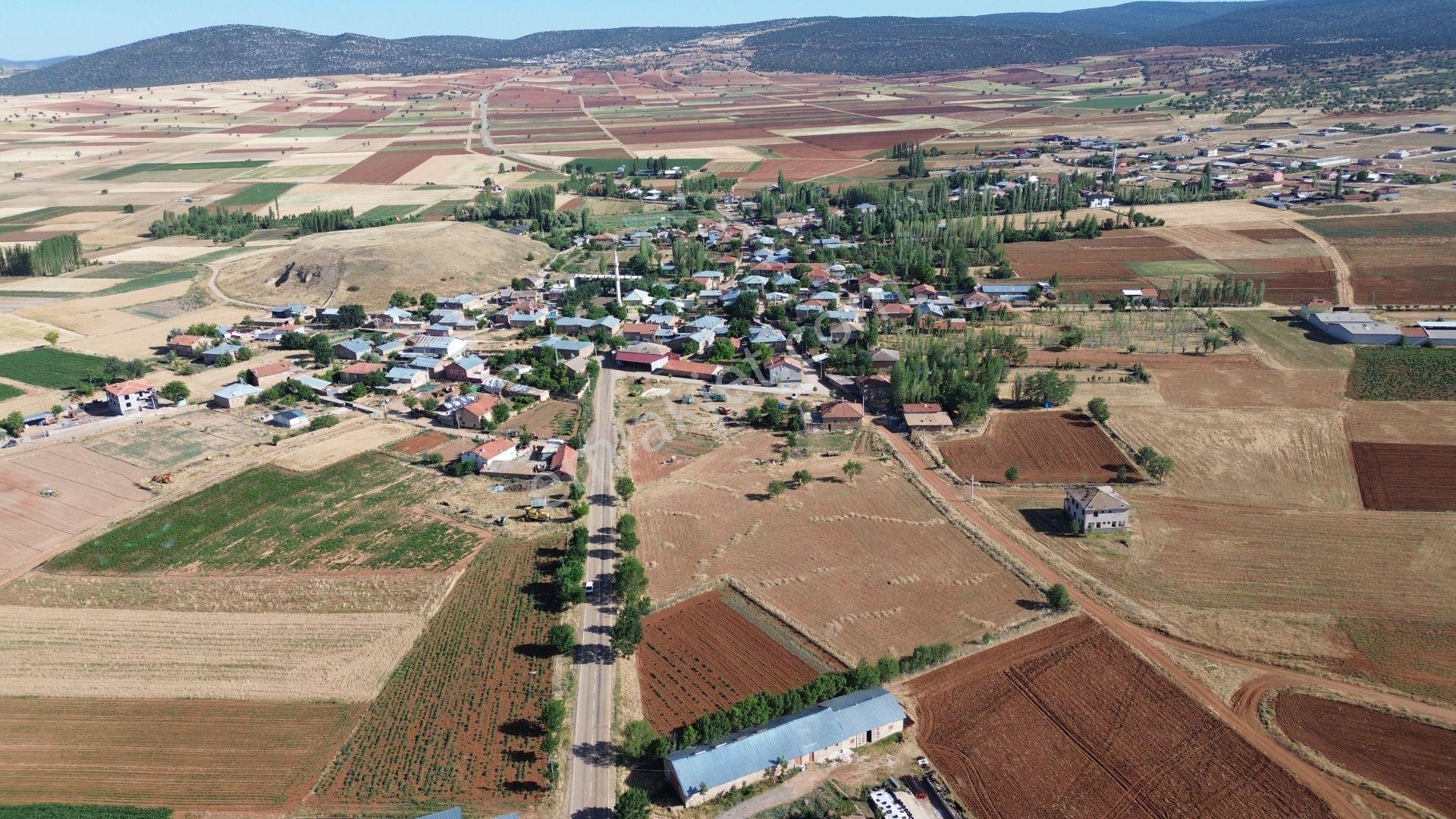 Konya / Akören / Karahüyük Mahallesinde 554 M² Müstakil Tapulu Konut İmarlı Arsa - Görsel 3