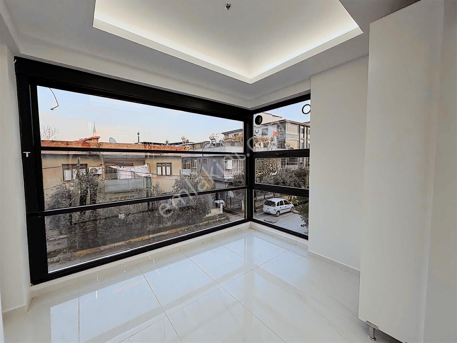 Uygan'dan Muratbey Mah. 2+1 120m² İzban Dibi Ultra Lüx Arakat - Görsel 18