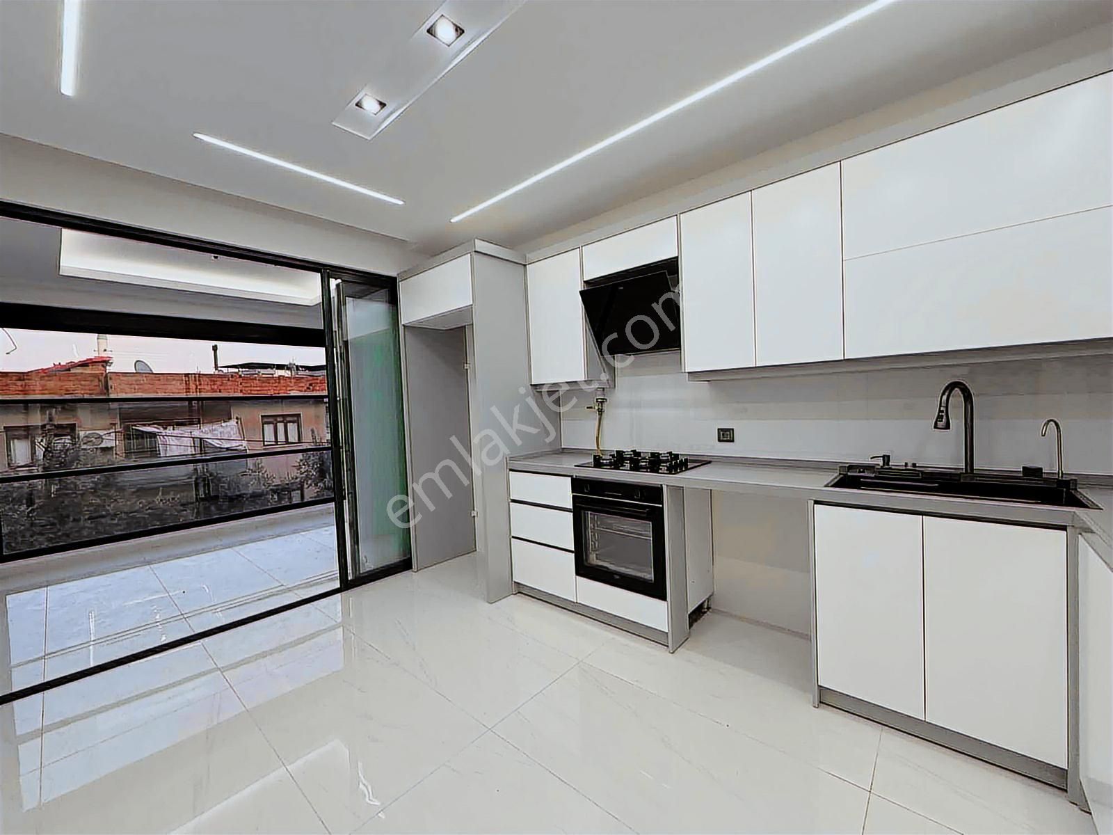 Uygan'dan Muratbey Mah. 2+1 120m² İzban Dibi Ultra Lüx Arakat - Görsel 20