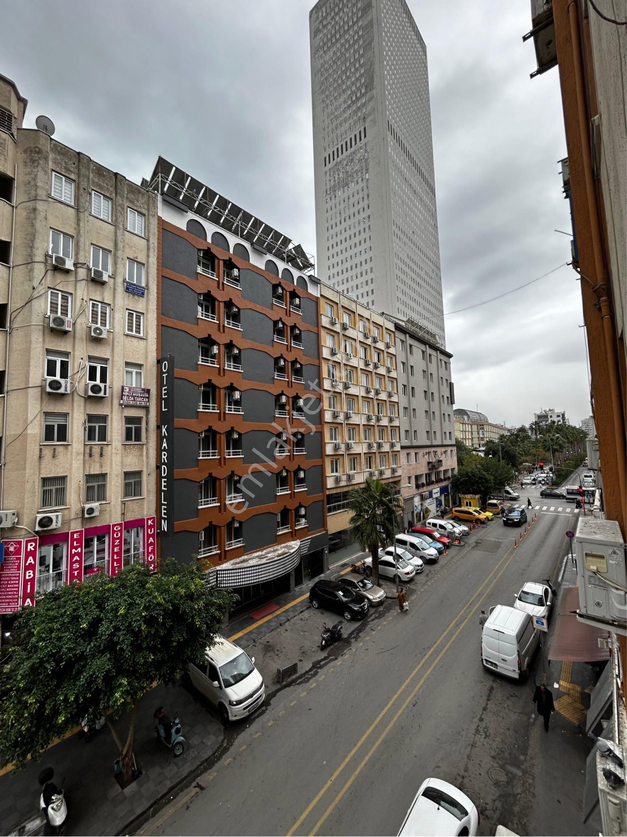 Full Yapılı Lüks Ofis - Görsel 15