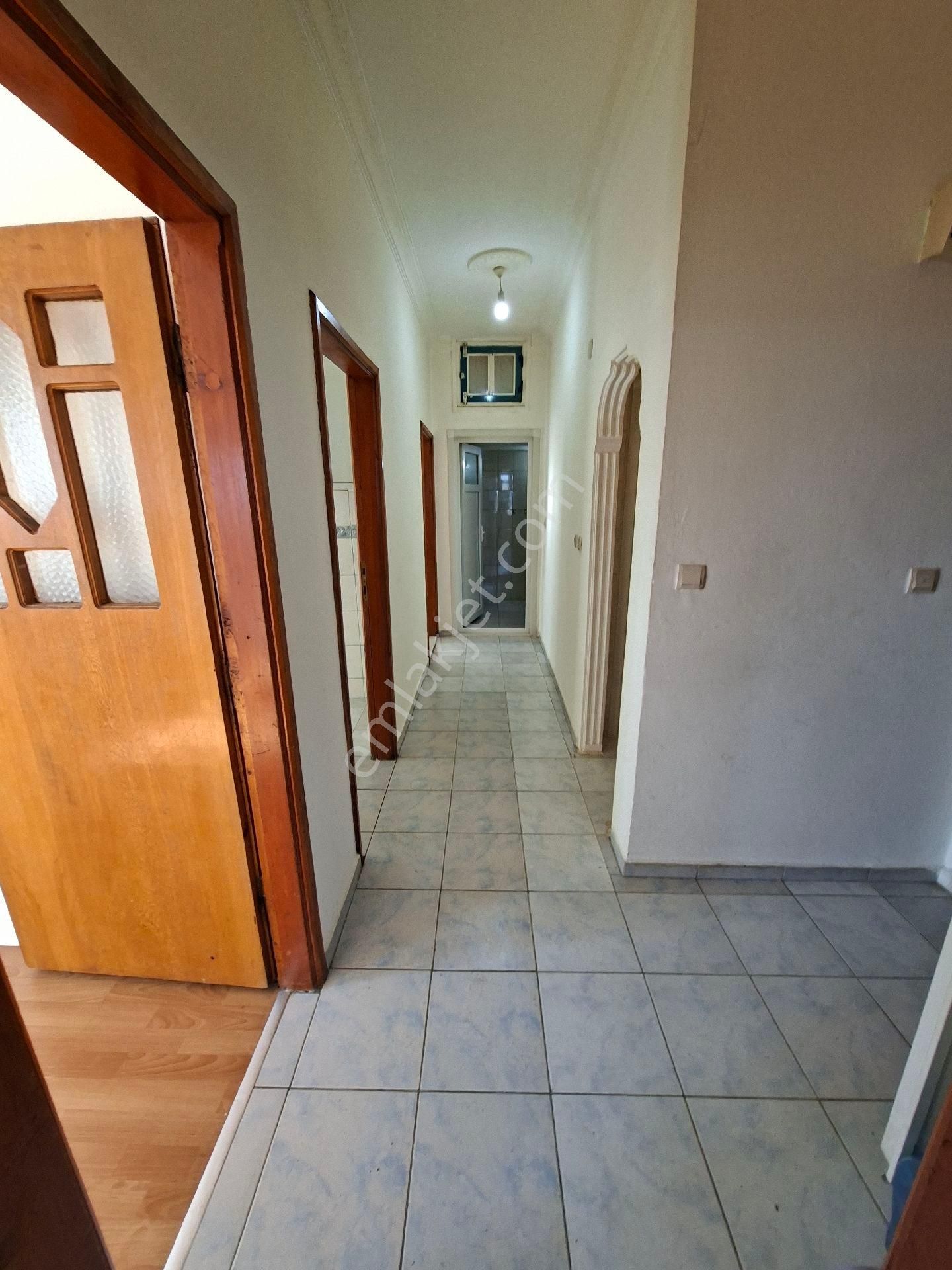 Satılık Gündoğdu Mh Carfursa Kavşağında 2+1 Daire 2 Kat 90 M2 Yol Cephe Ofis Olarakta Kullan - Görsel 16