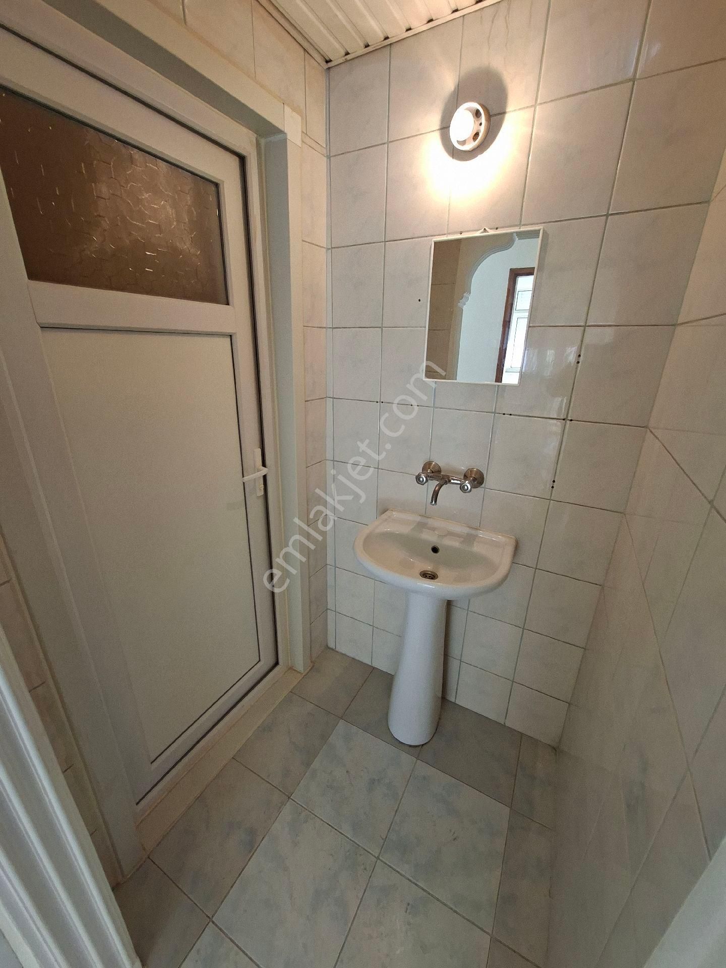 Satılık Gündoğdu Mh Carfursa Kavşağında 2+1 Daire 2 Kat 90 M2 Yol Cephe Ofis Olarakta Kullan - Görsel 15