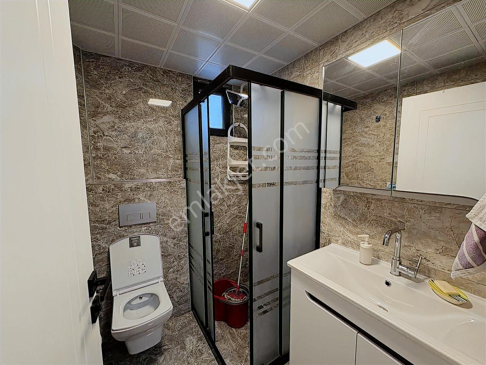 Alaçatı'dan İncek'te Otobüs Bulvar Market Sağlık Ocağı Yakını1+1 - Görsel 7