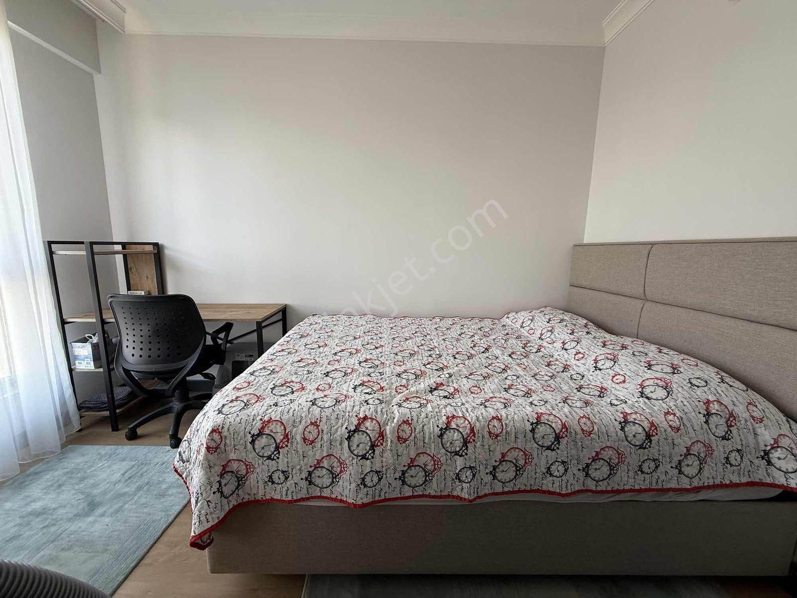 Alaçatı'dan/ara Kat/fiber Altyapı/yerden Isıtma/sıfır Eşyalı 1+1 - Görsel 16