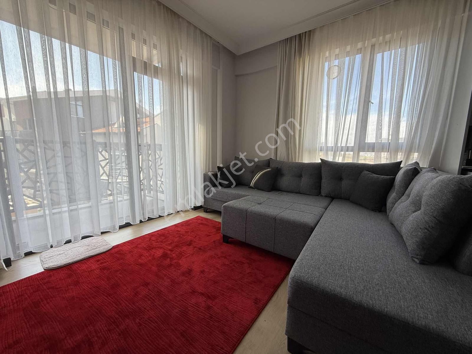 Alaçatı'dan/ara Kat/fiber Altyapı/yerden Isıtma/sıfır Eşyalı 1+1 - Görsel 34