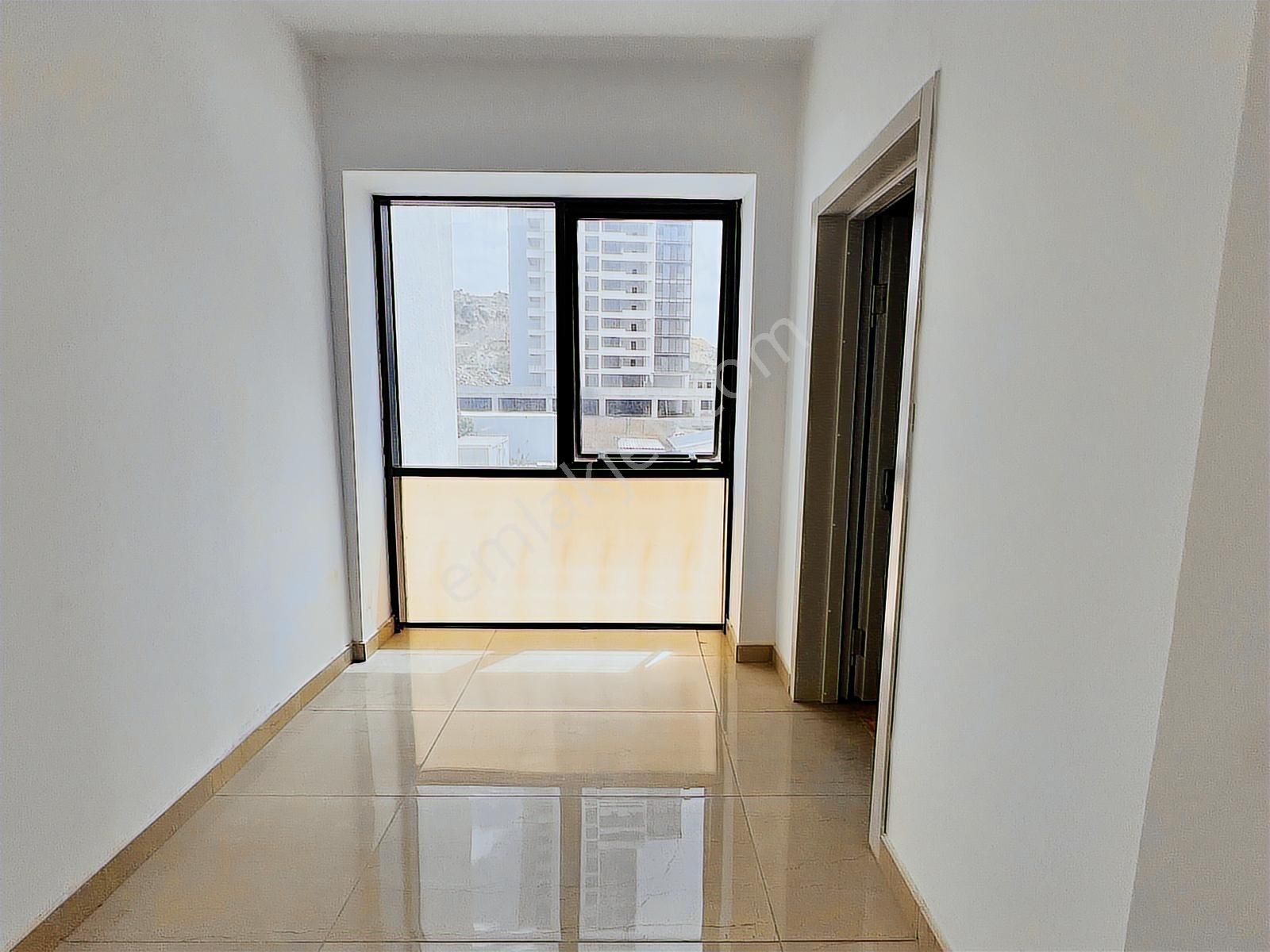 Arte 168 Güvenlikli Sitede Satılık 4+1 Daire - Görsel 4