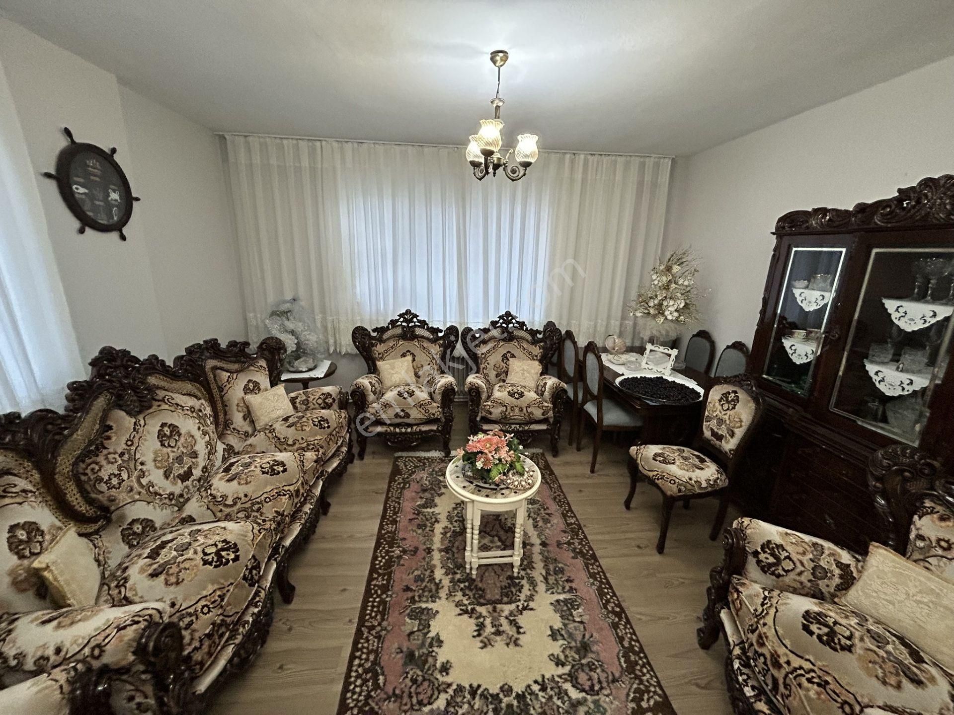 Paşabayırda Anacadde Üzeri Migros Karşısı Kardelen Sitesinde Otoparklı 3+1 Satılık Daire - Görsel 4
