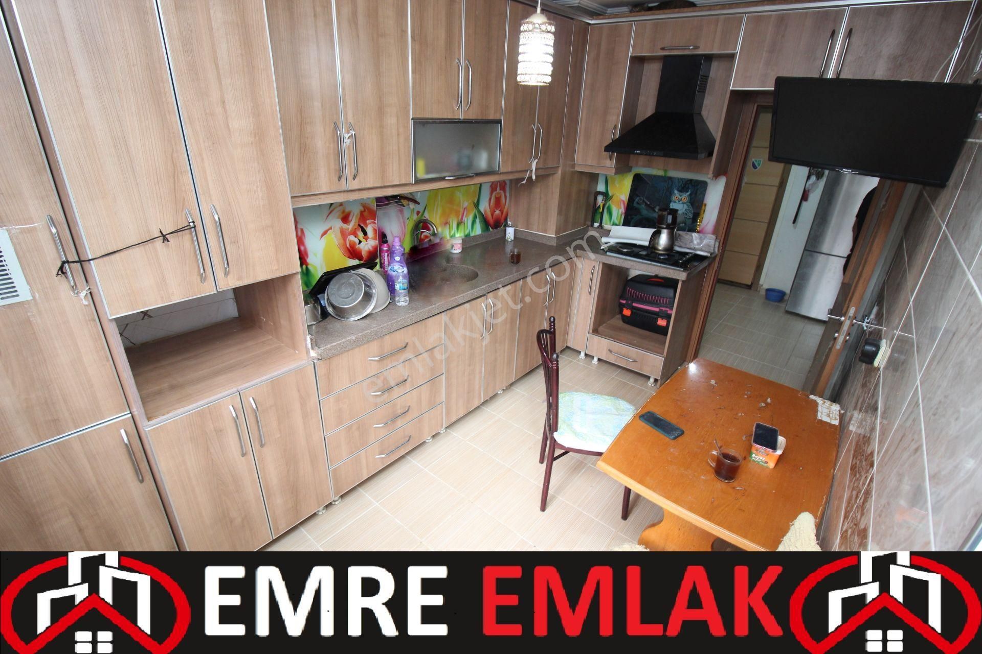 Emre Emlaktan Elvankent'te Karakol Pazar Yanı 3+1 Satılık Daire