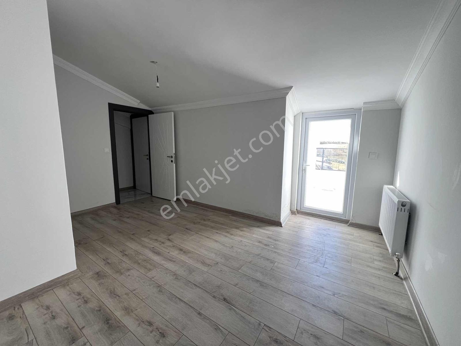 Alaçatı'dan/iskanlı/balkonlu/teraslı/3+1 Satılık Dubleks Daire - Görsel 17