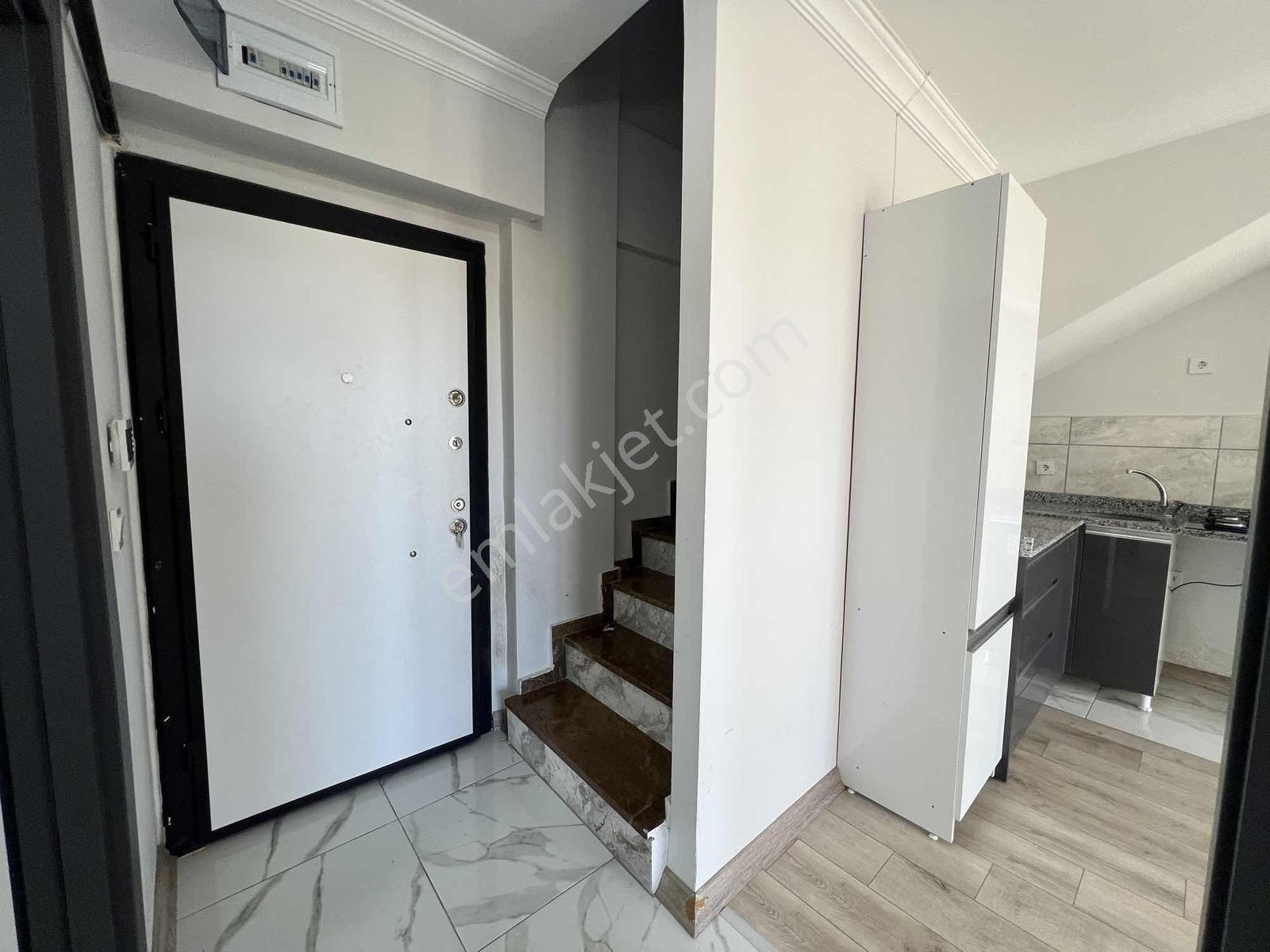 Alaçatı'dan/iskanlı/balkonlu/teraslı/3+1 Satılık Dubleks Daire - Görsel 16