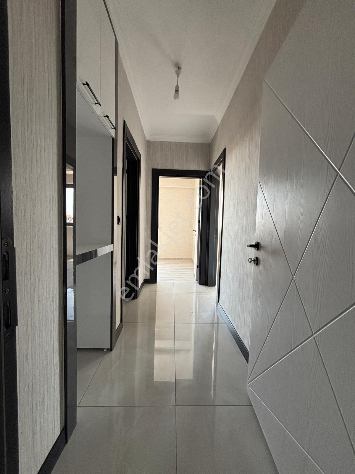 Fetih Cd Elif Bebe Yakınıkilerlikızartmamutfaklı Cadde Cepheli 3+1 İskanlı Daire - Görsel 8