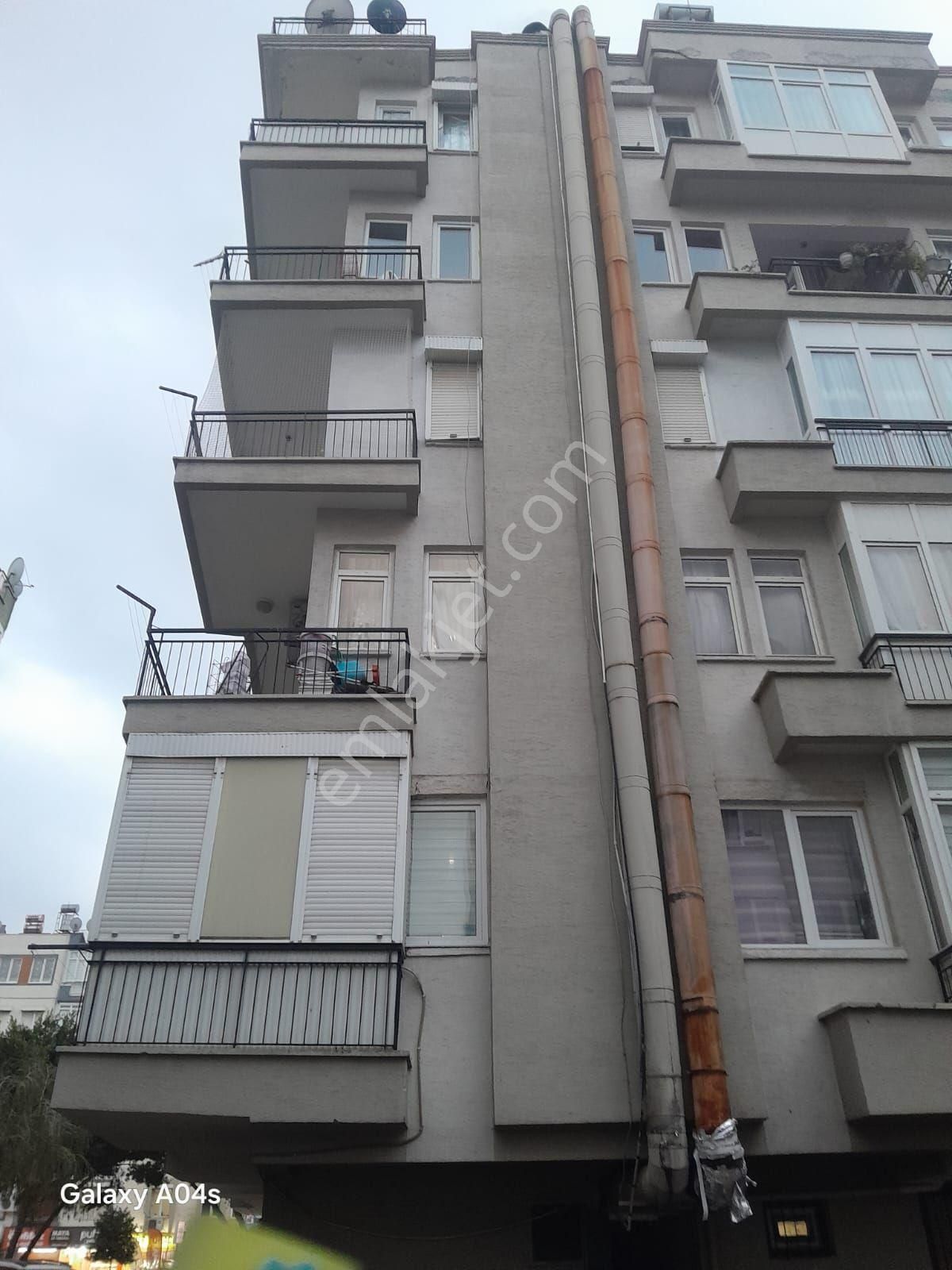 Yıldız Mh. Geniş 145 M2 3+1 Ayrı Mutfak Çift Balkonlu Kiralık