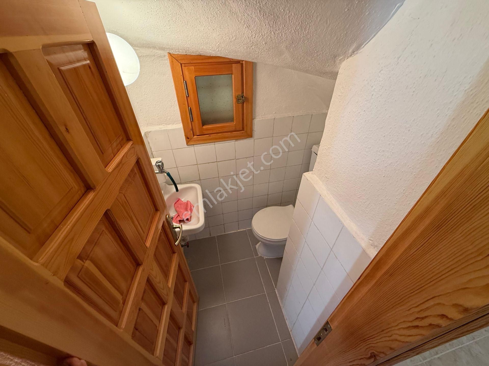 İzmir Dikili Salihleraltı Halk Eğitimciler Sitesi Satılık Villa - Görsel 17