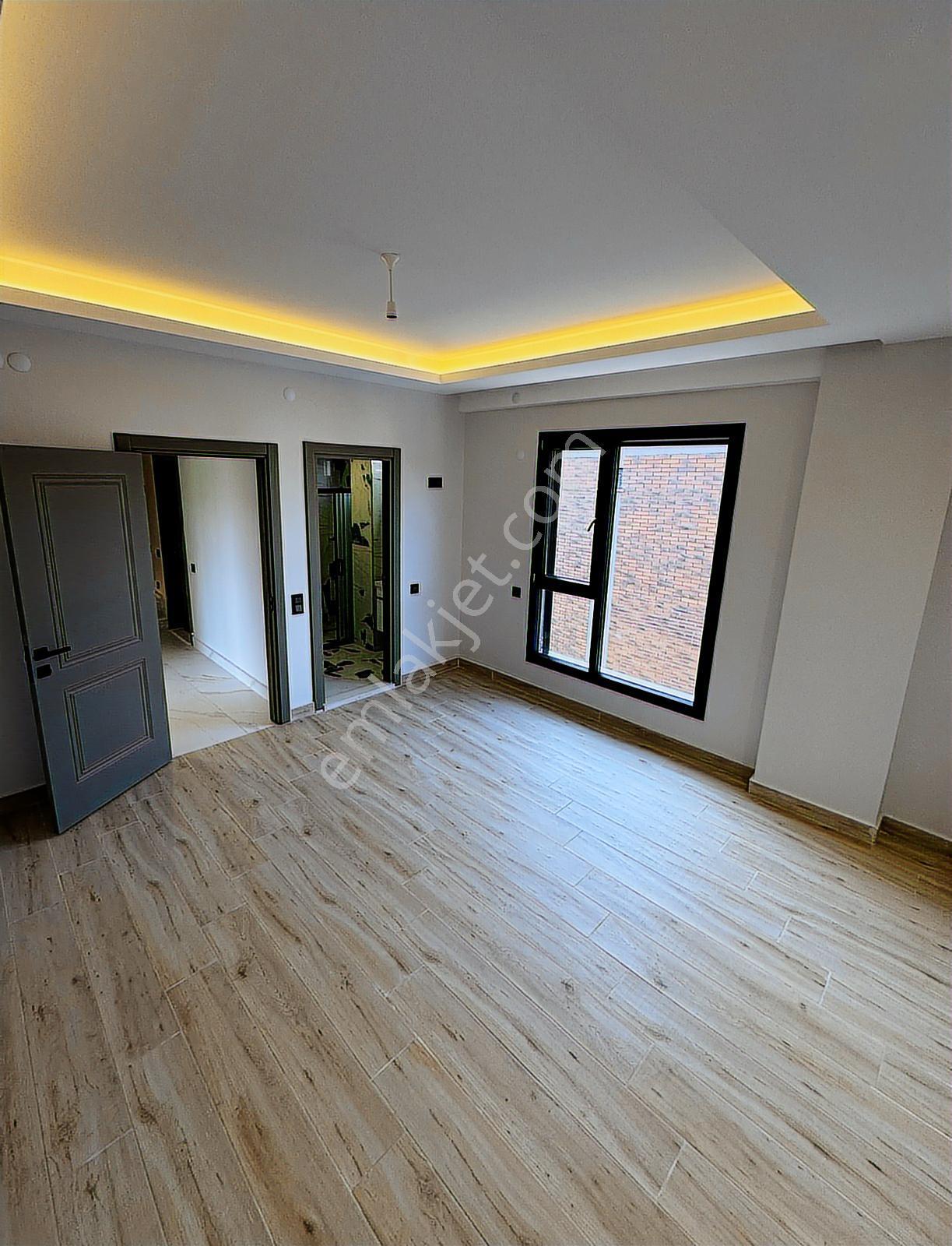 Bess'den Sazova Mahallesinde Site İçerisinde Satılık 4+1 Villa - Görsel 13