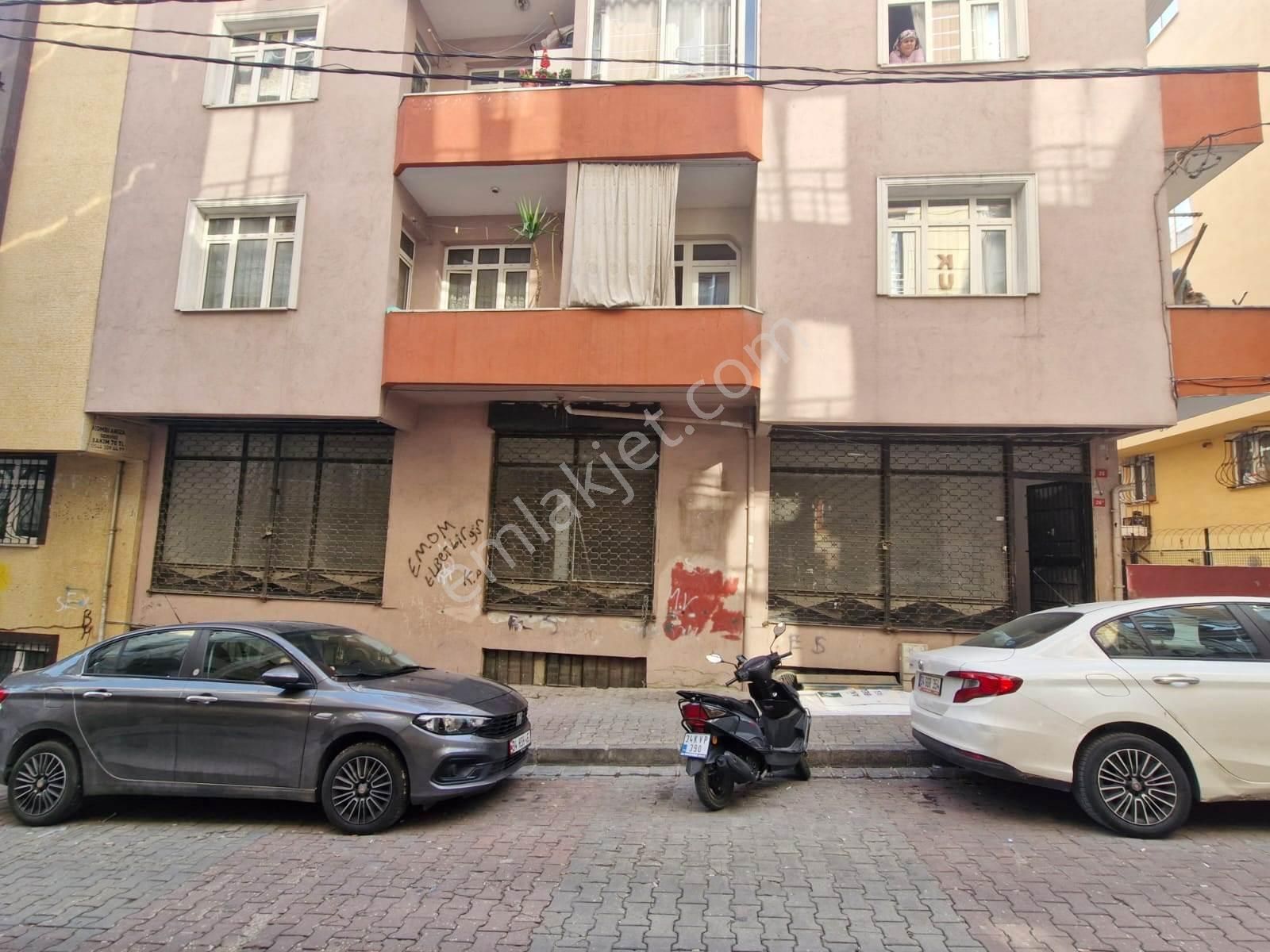 Fatih Emlaktan Çakmak Durağı Yakını 180 Metrekare Dükkan - Görsel 9