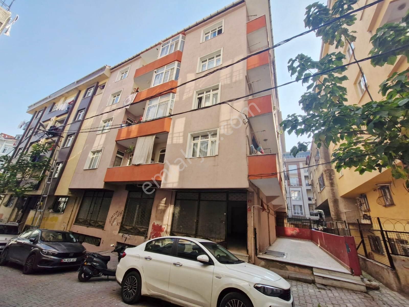 Fatih Emlaktan Çakmak Durağı Yakını 180 Metrekare Dükkan - Görsel 11