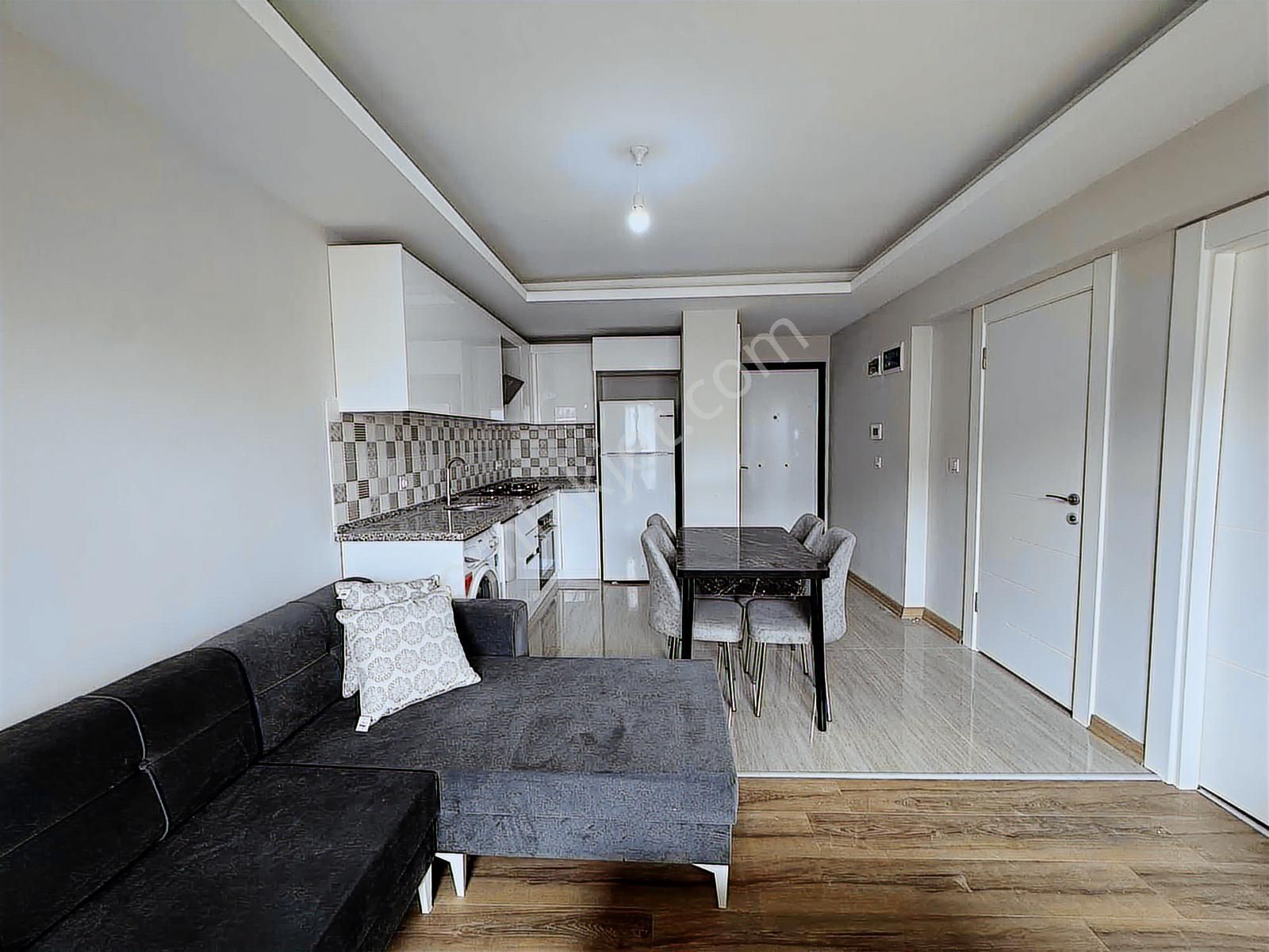 Alaçatıdan İncekte Kat Konumunda Full Ve Sıfır Eşyalı Şık 1+1 - Görsel 2