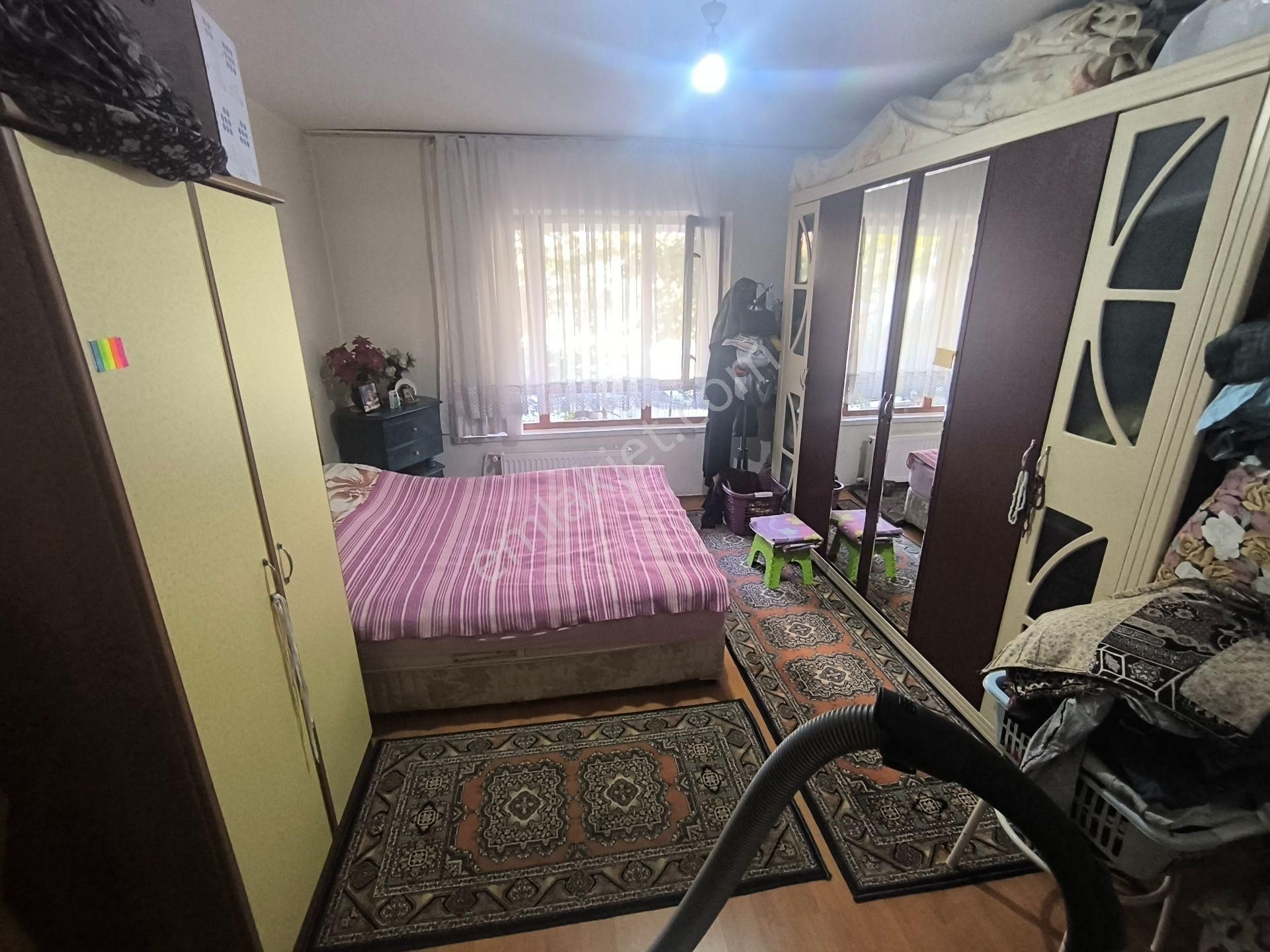 Atakent'de Kat Konumunda 3+1 100m2 Kombili Yüksek Giriş - Görsel 3