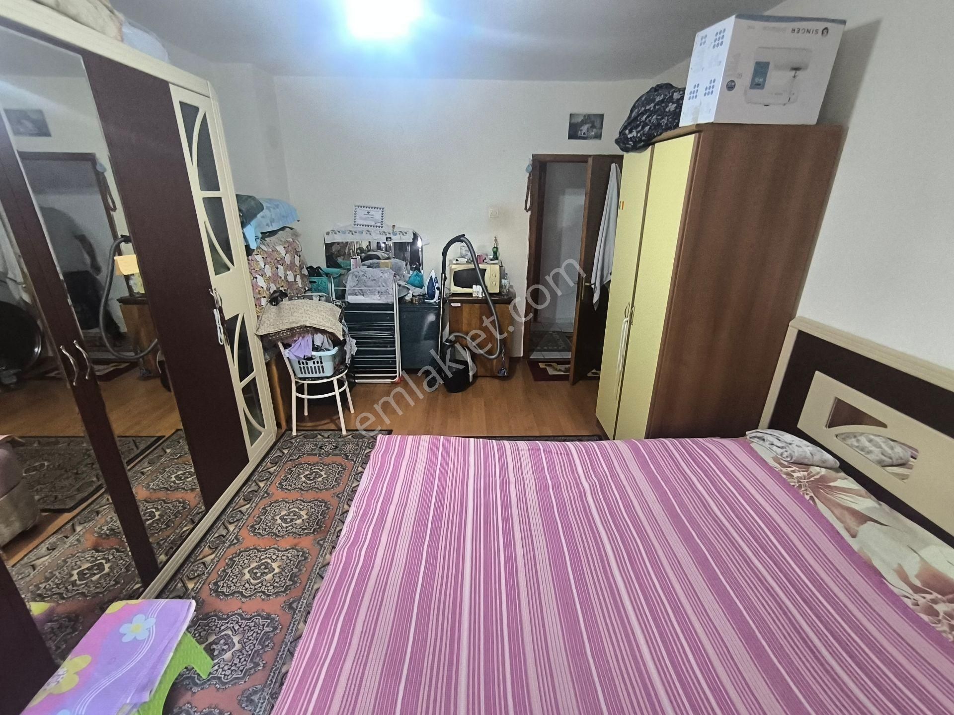 Atakent'de Kat Konumunda 3+1 100m2 Kombili Yüksek Giriş - Görsel 2