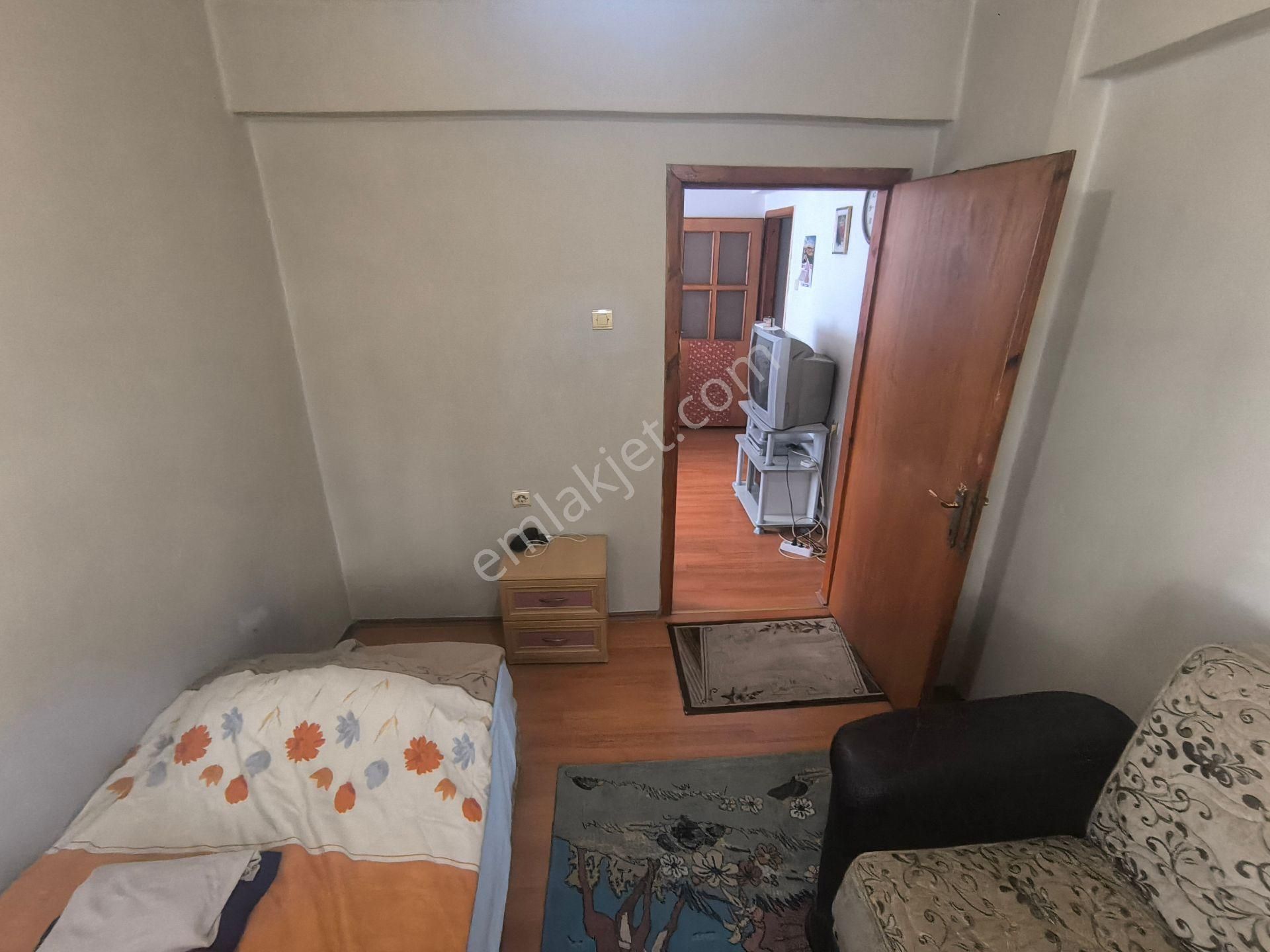 Atakent'de Kat Konumunda 3+1 100m2 Kombili Yüksek Giriş - Görsel 11