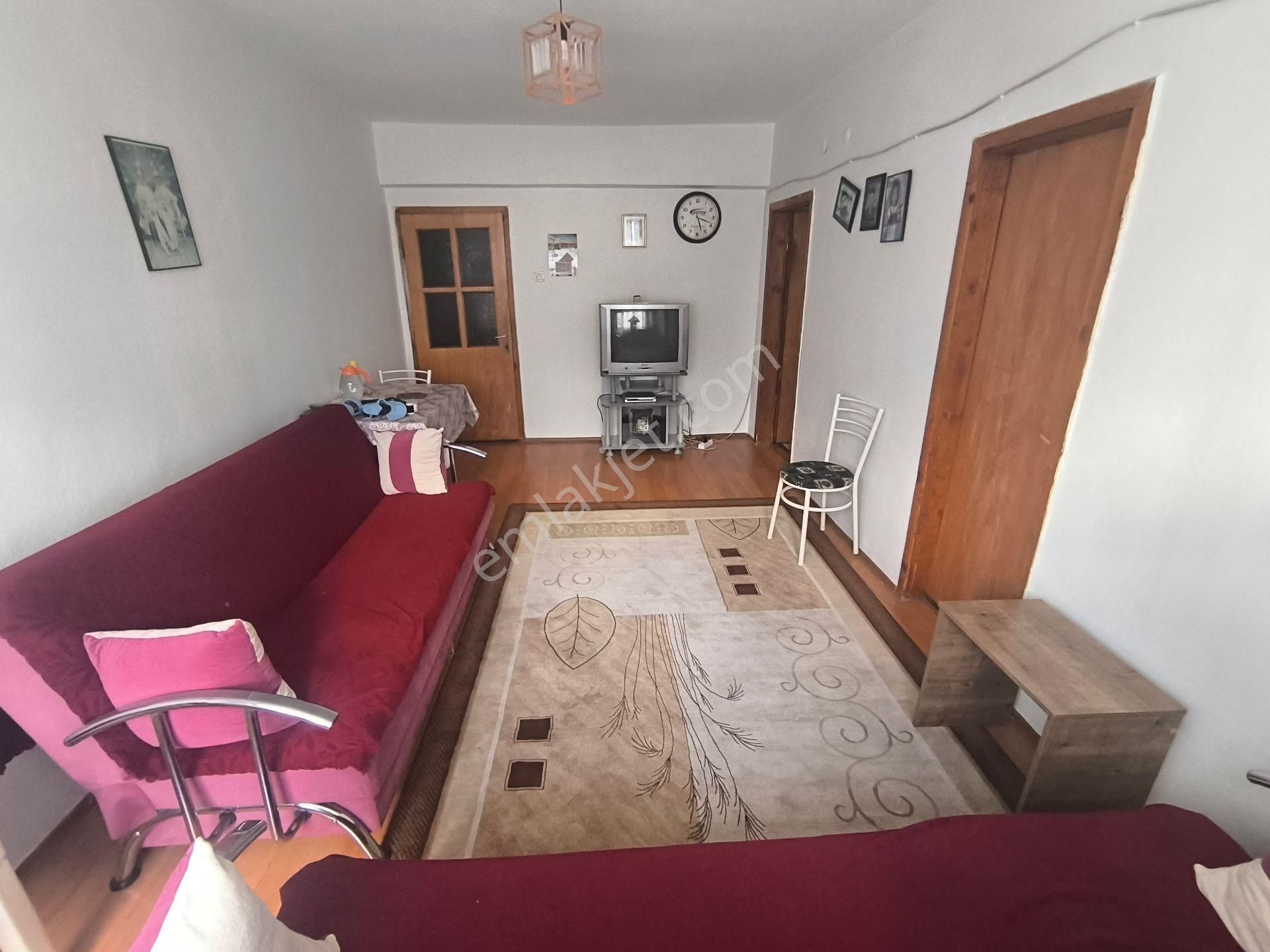 Atakent'de Kat Konumunda 3+1 100m2 Kombili Yüksek Giriş - Görsel 15