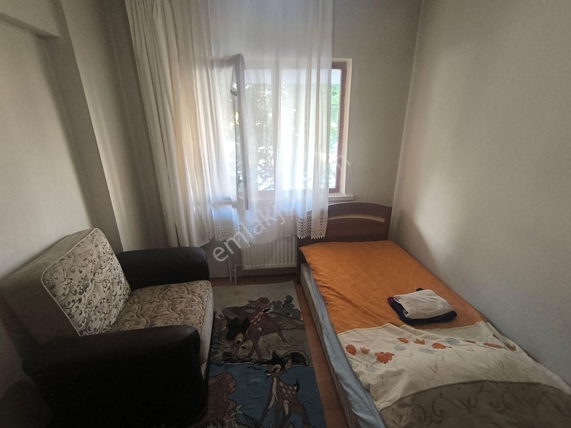 Atakent'de Kat Konumunda 3+1 100m2 Kombili Yüksek Giriş - Görsel 4