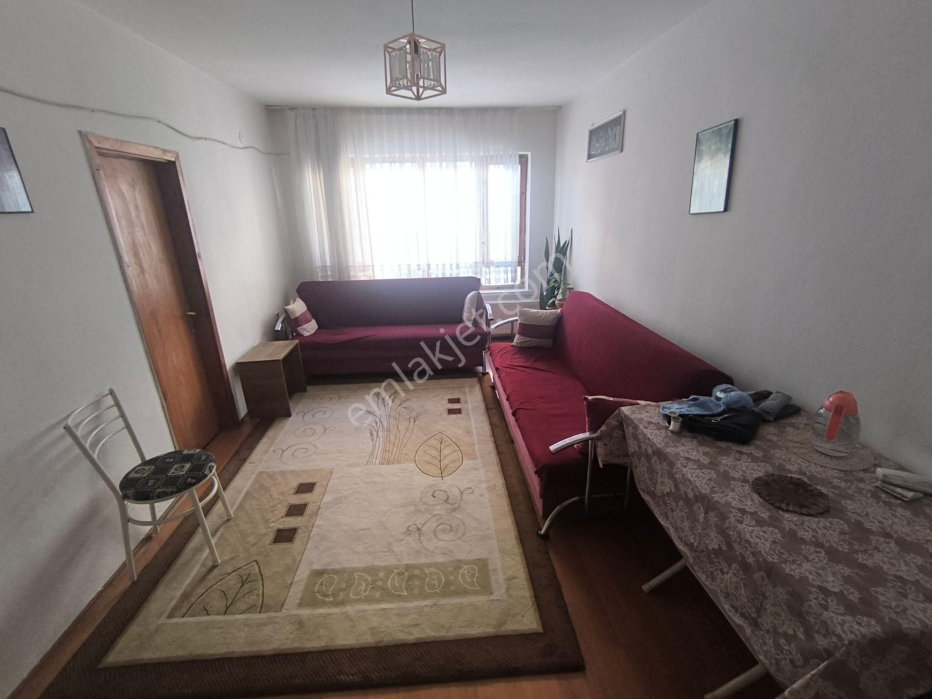 Atakent'de Kat Konumunda 3+1 100m2 Kombili Yüksek Giriş - Görsel 17