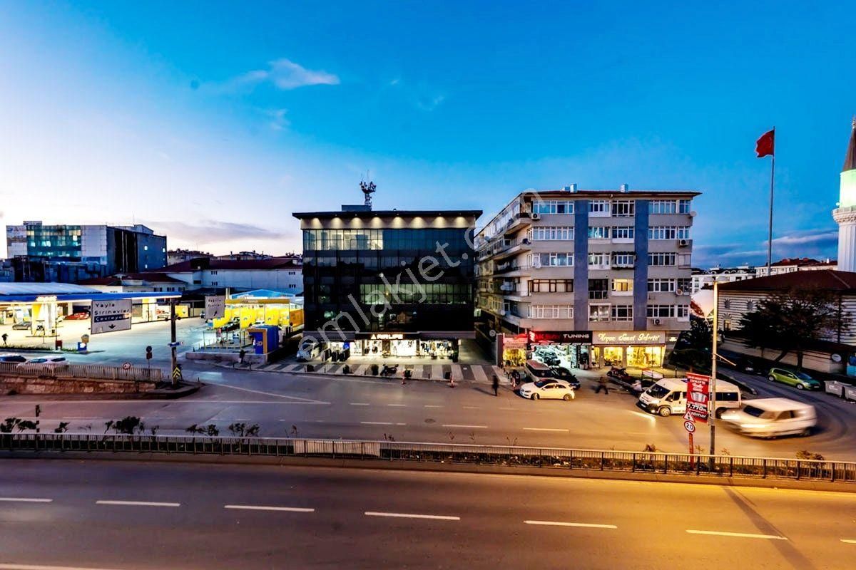 Marcity'den Adnan Kahveci Bulvarı Koza İlkokulu Yakını Cad.üzeri - Görsel 20