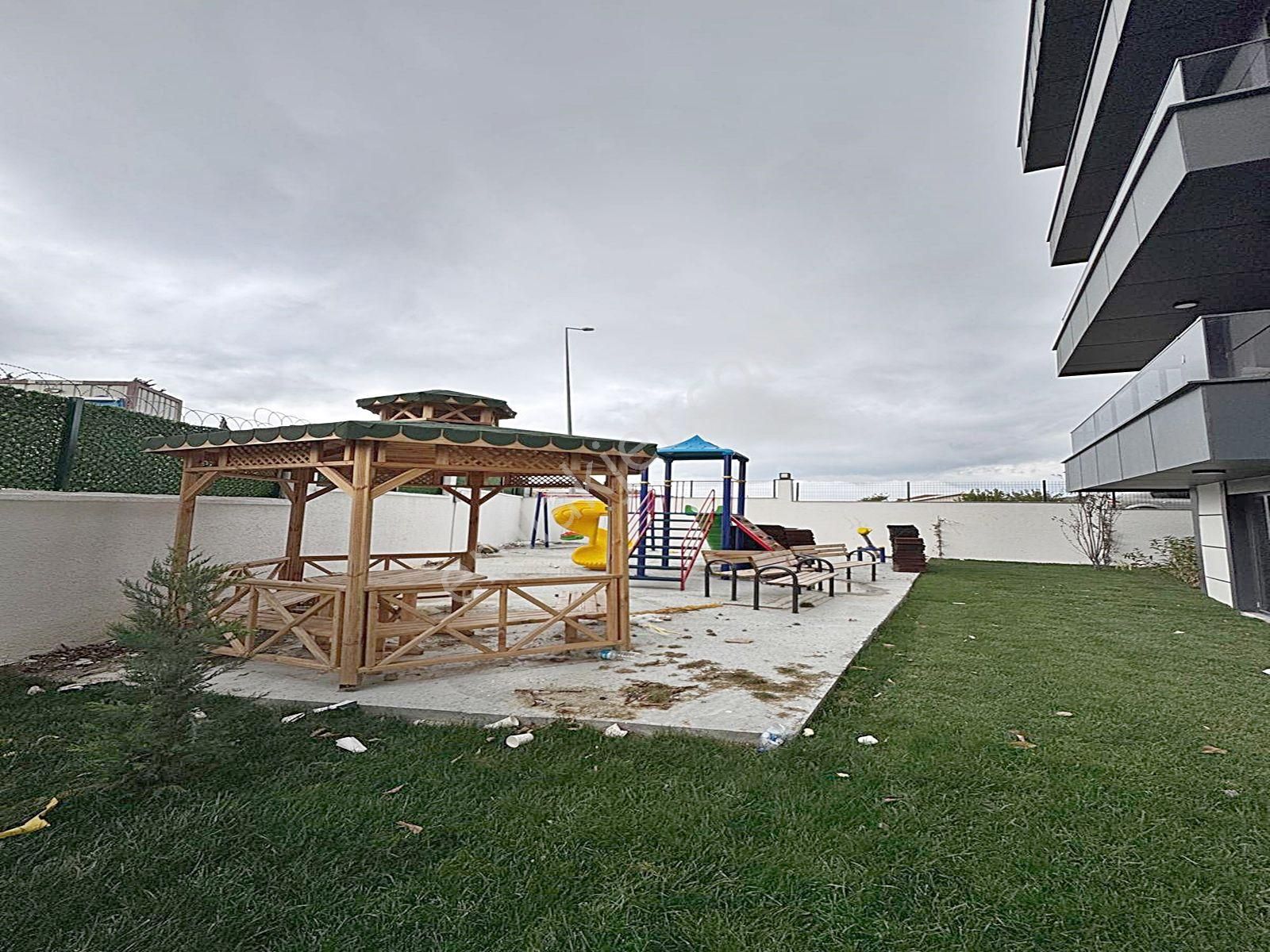 Cadde34 Yapı'dan Lüks Butik Site İçerisinde 3+1 Ebeveyn Banyolu Kapalı Otoparklı Satılık Daire!! - Görsel 34
